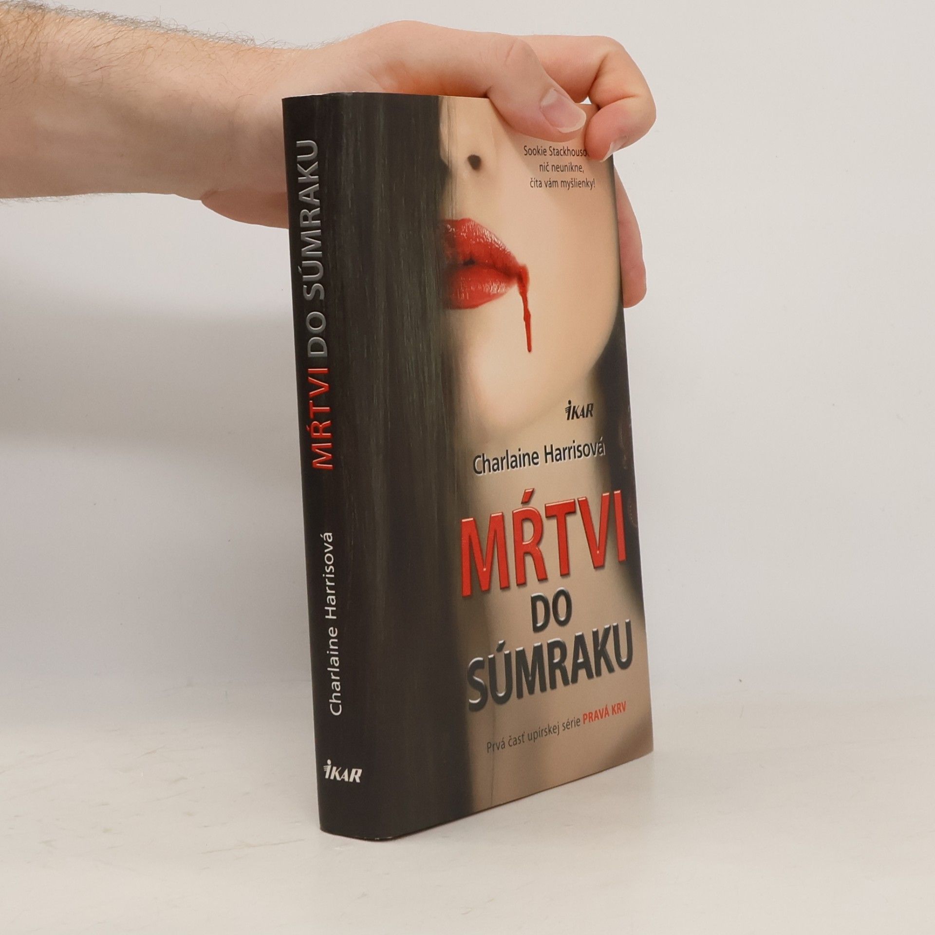 Charlaine Harris Mŕtvi do súmraku