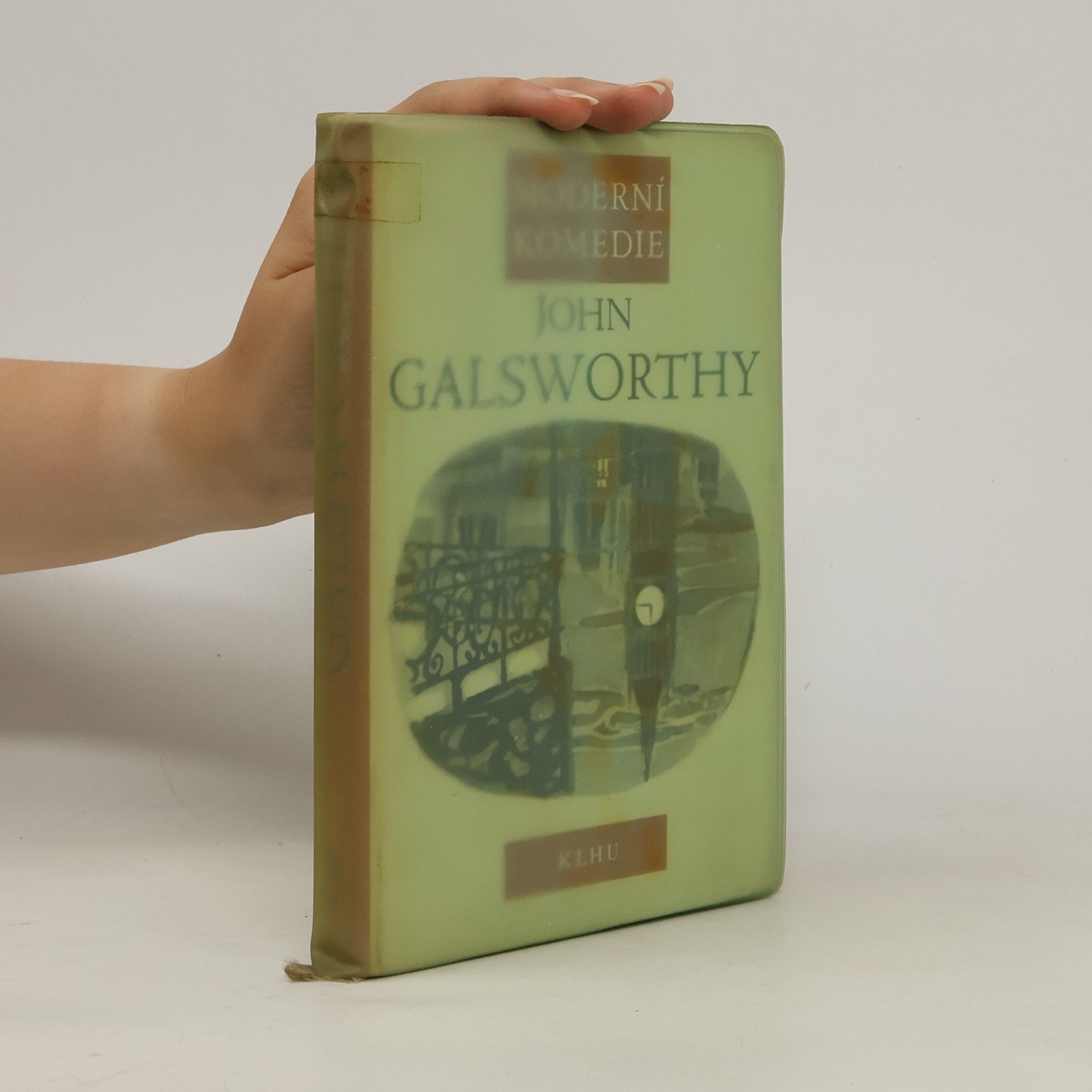John Galsworthy Moderní komedie II, Stříbrná lžička