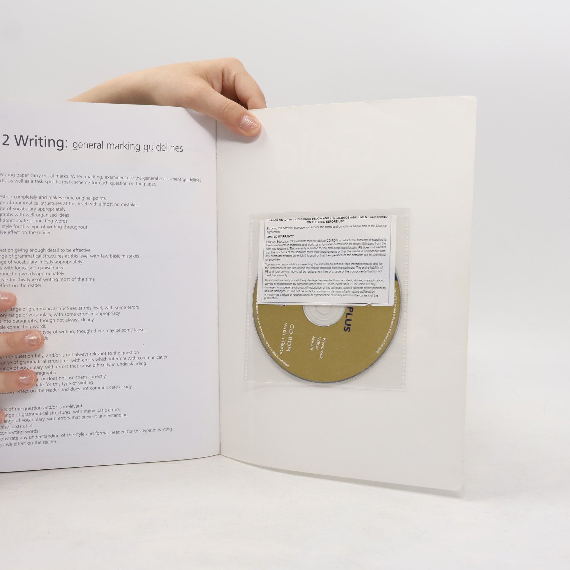 Jacky Newbrook FCE gold plus. Coursebook