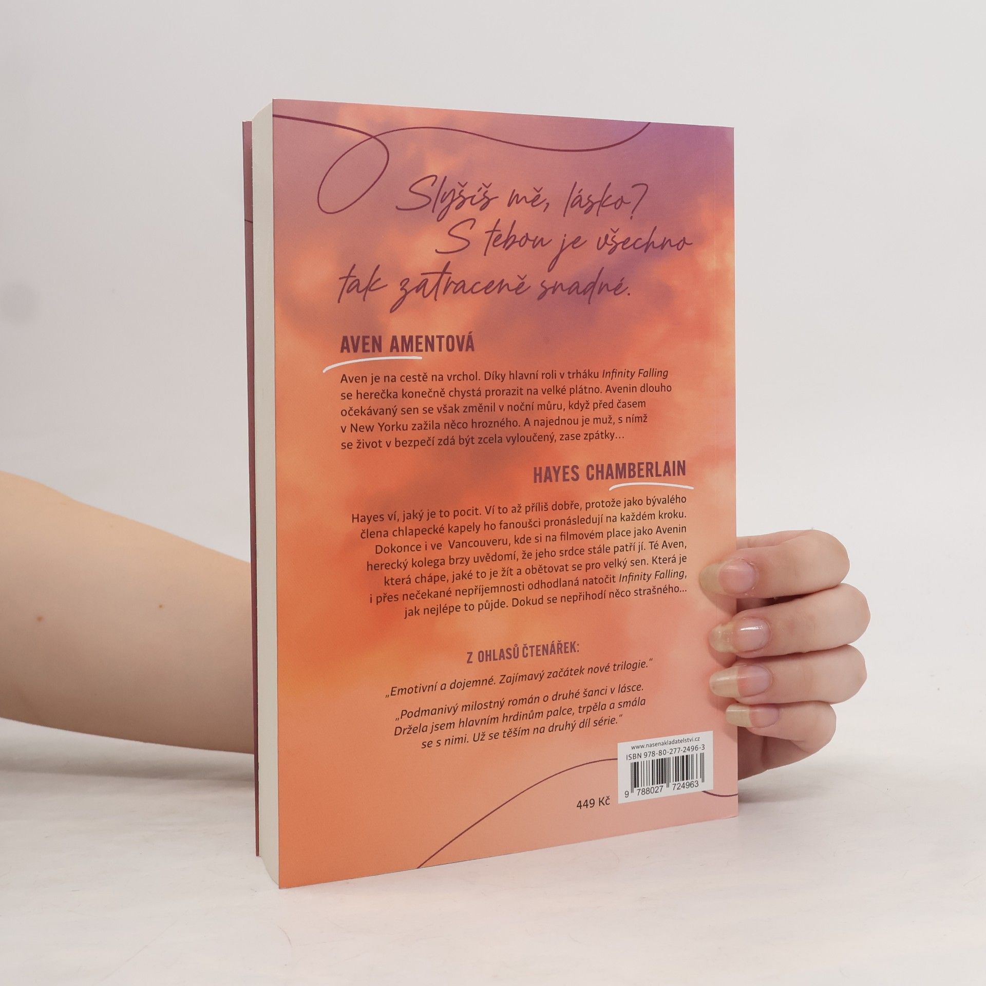 Sarah Sprinz Nekonečný pád. Vzhůru nohama