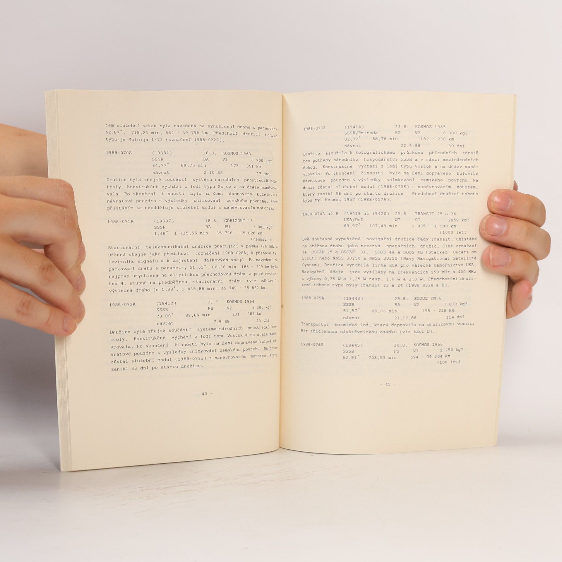 Kolektiv autorů Kosmonautika 1988. Příloha 2/89