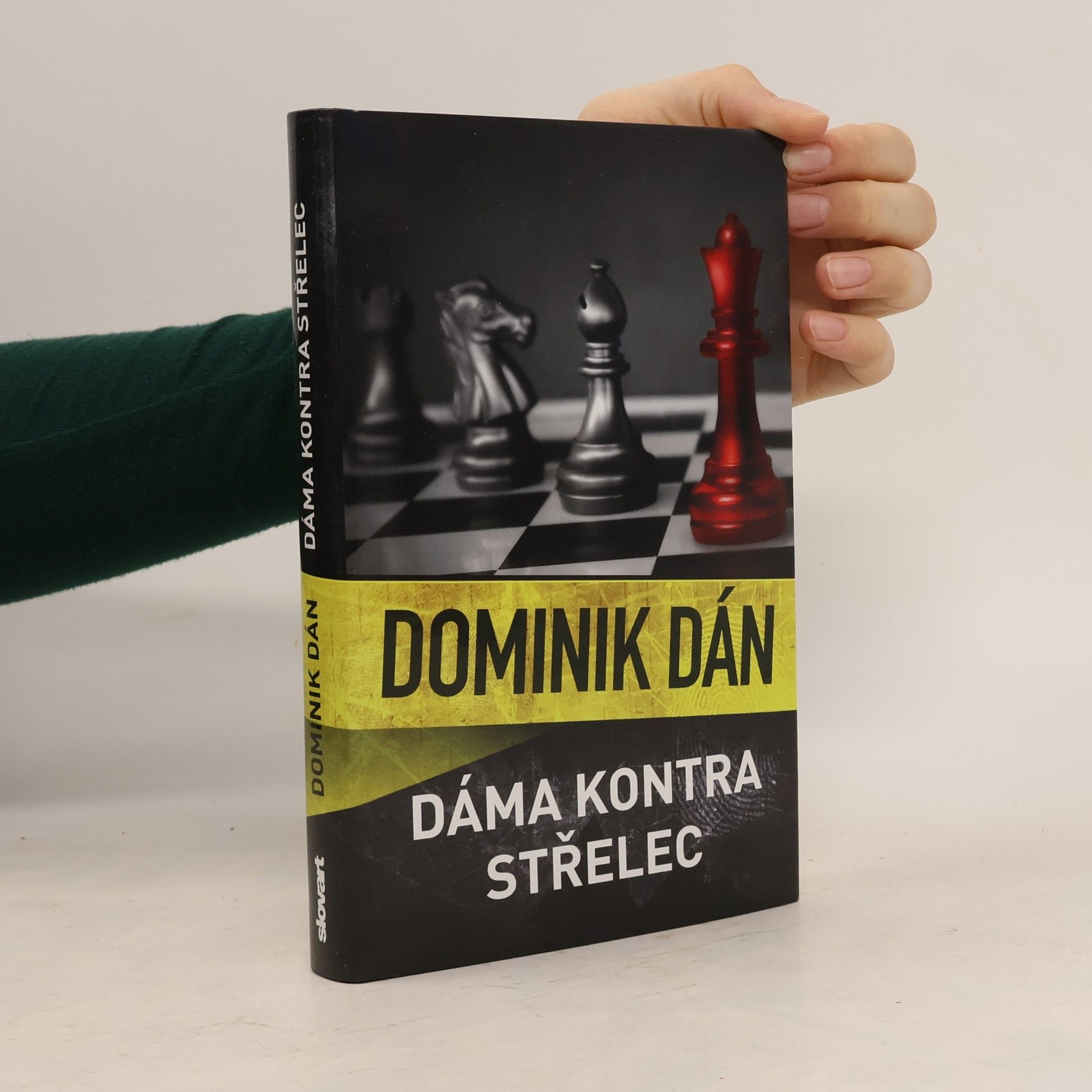 Dominik Dán Dáma kontra střelec
