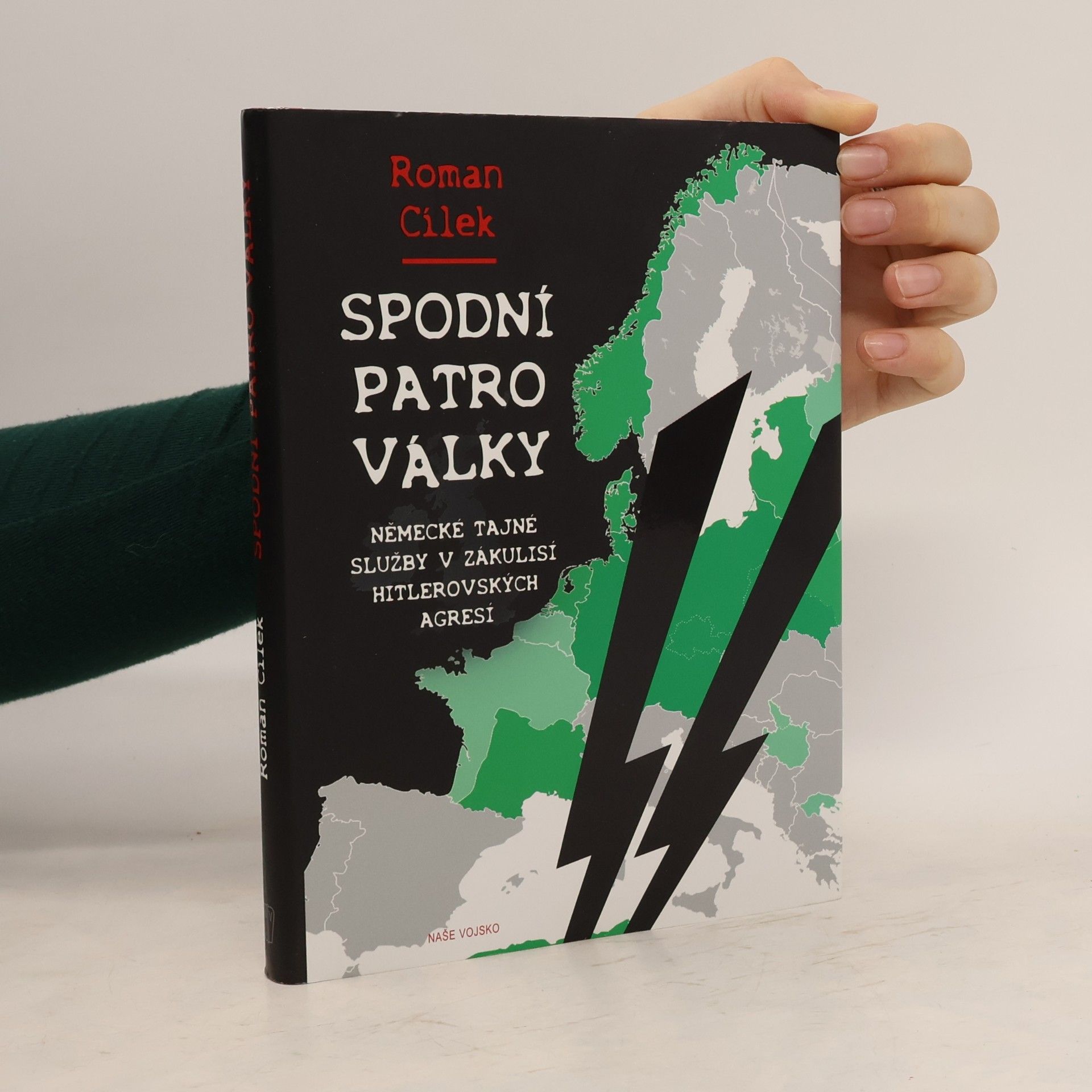 Roman Cílek Spodní patro války