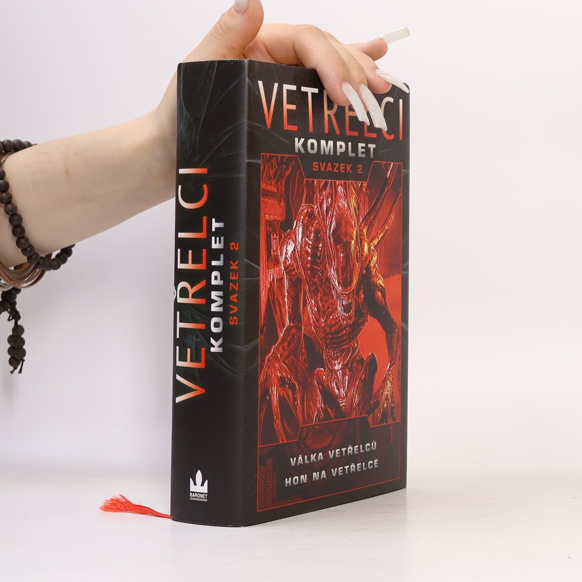 Vetřelci - komplet, svazek 2 (Válka vetřelců, Hon na vetřelce)