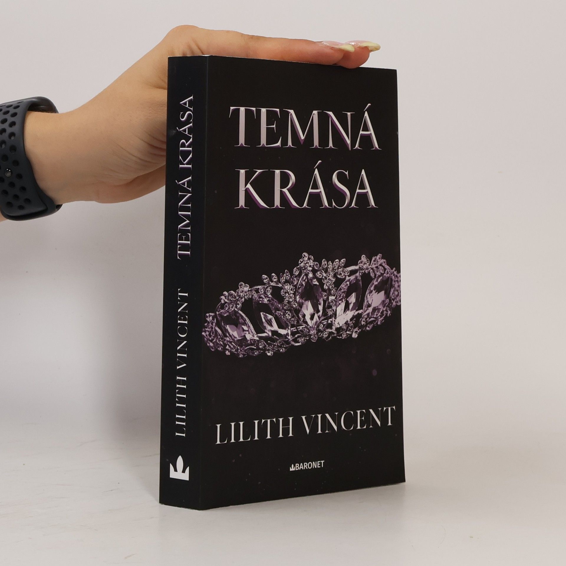 Chloe Chastaine Temná krása