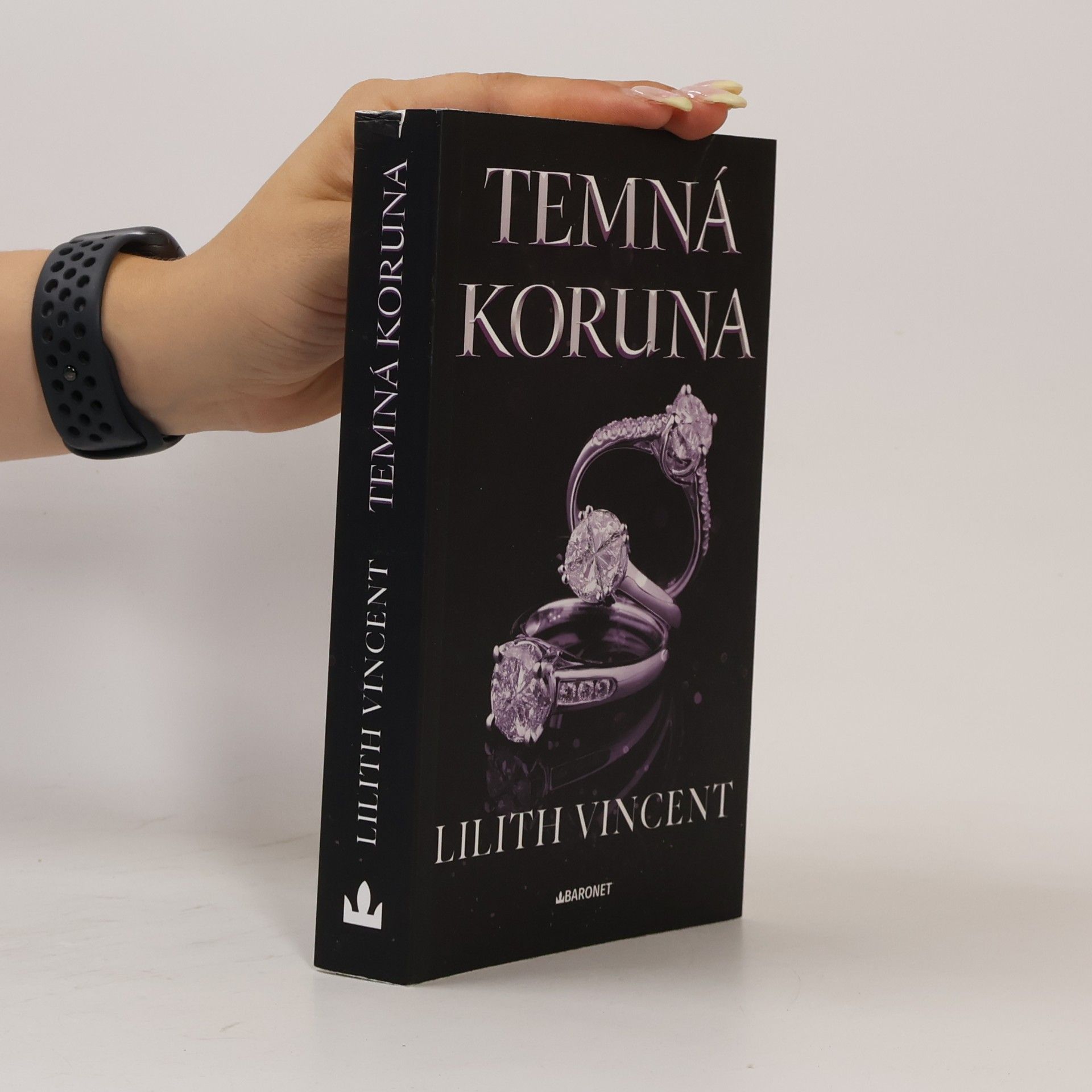 Lilith Vincent Temná koruna