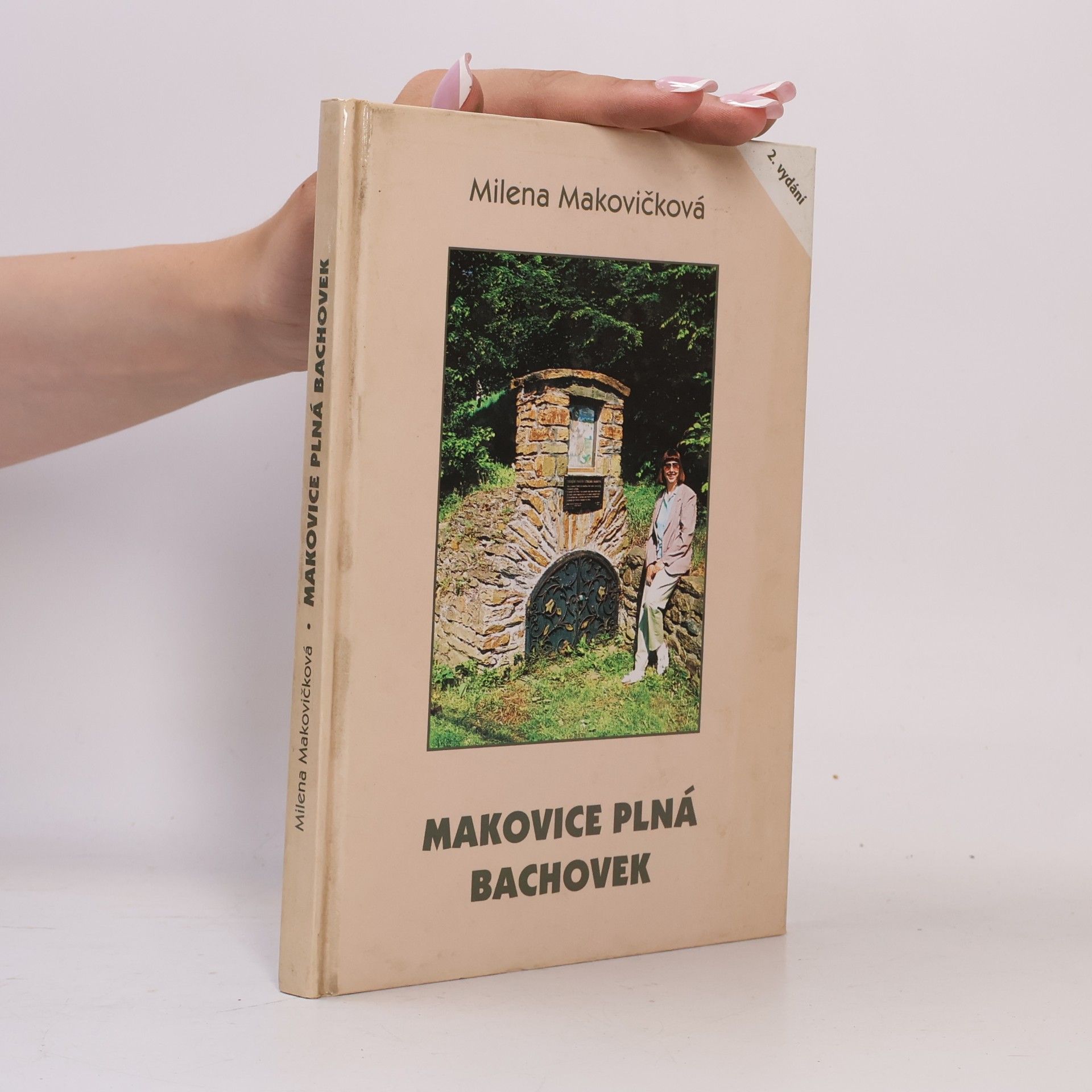 Milena Makovičková Makovice plná bachovek