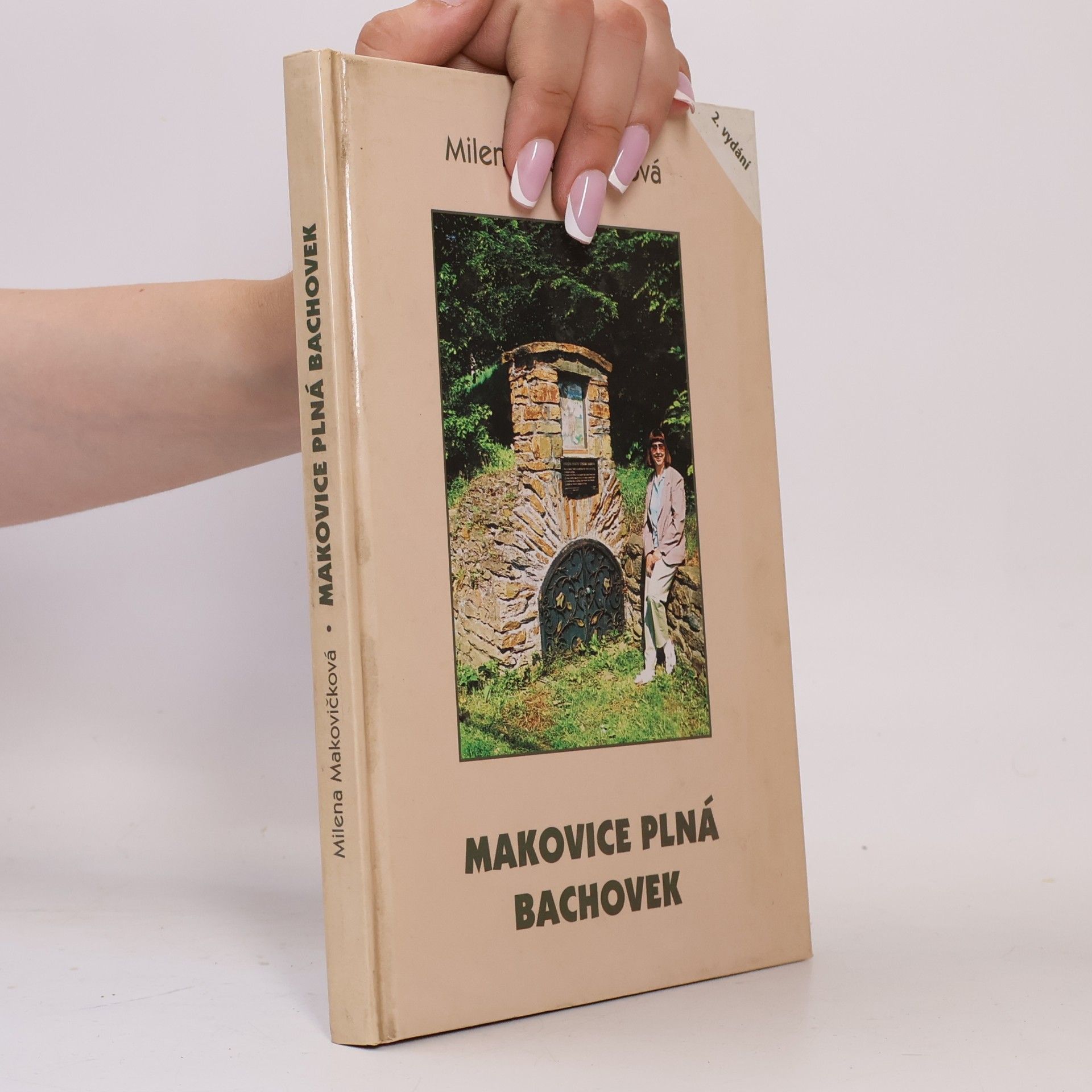 Milena Makovičková Makovice plná bachovek