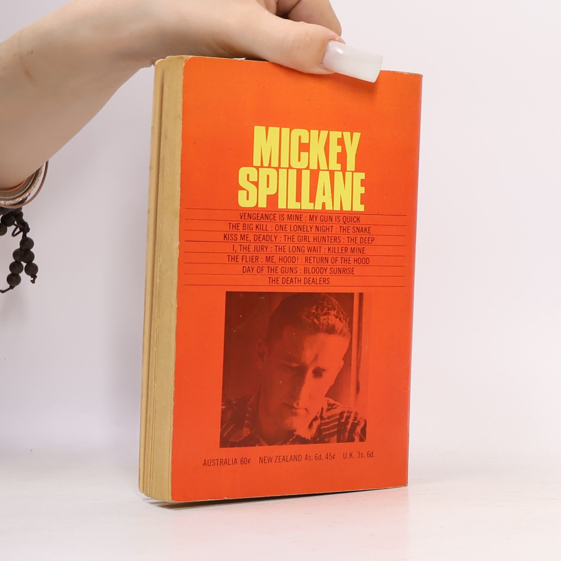 Mickey Spillane Me, Hood!