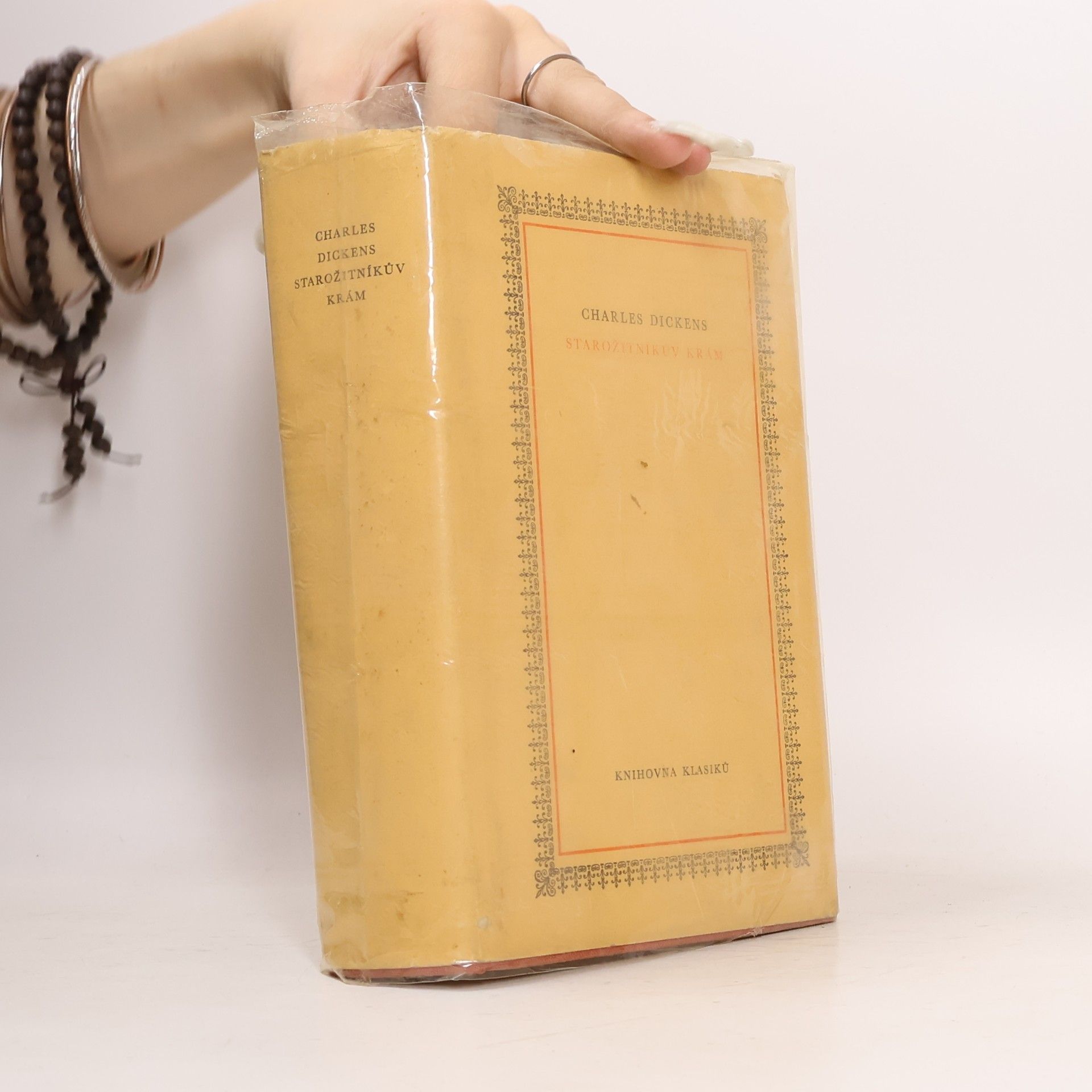 Charles Dickens Starožitníkův krám