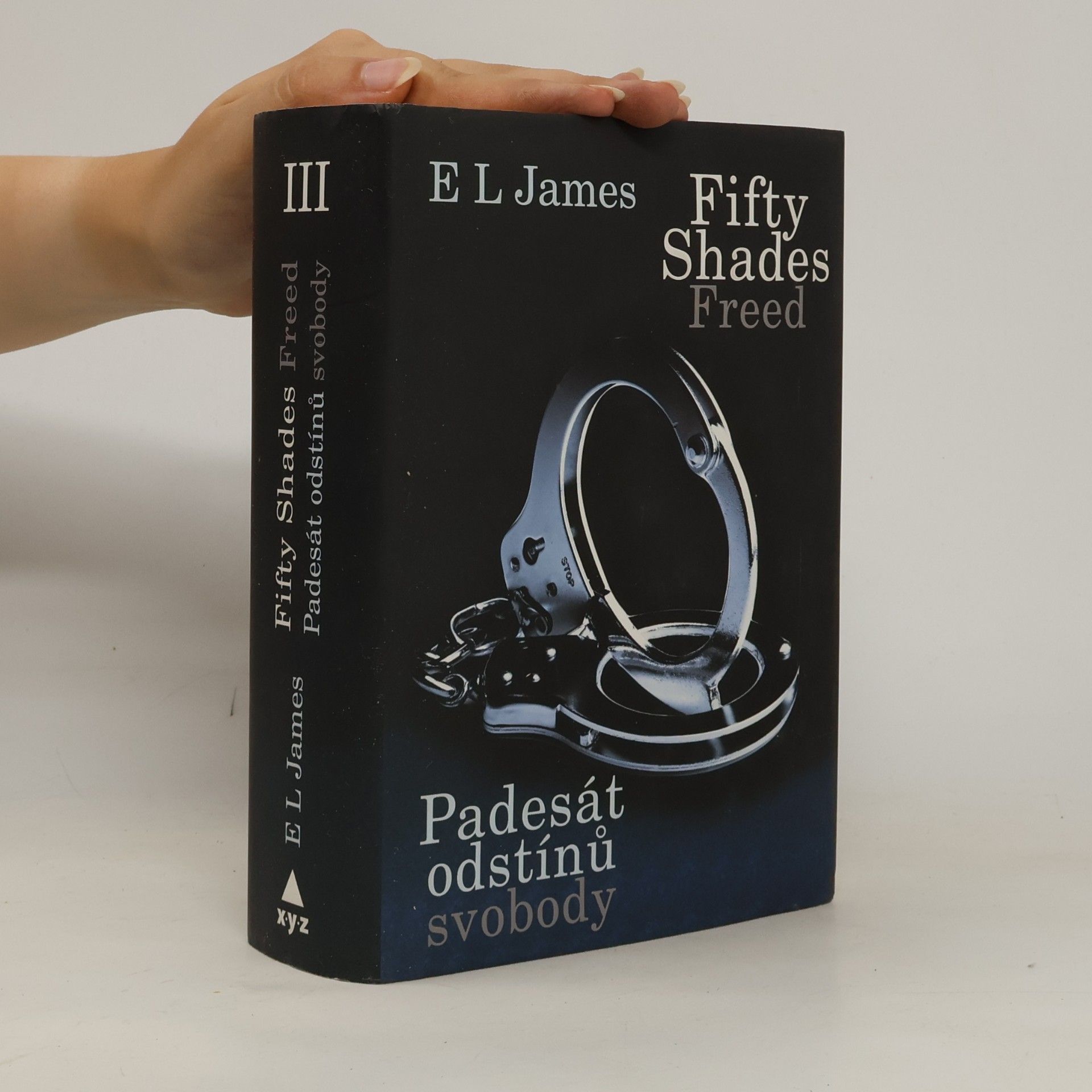 E. L. James Padesát odstínů svobody