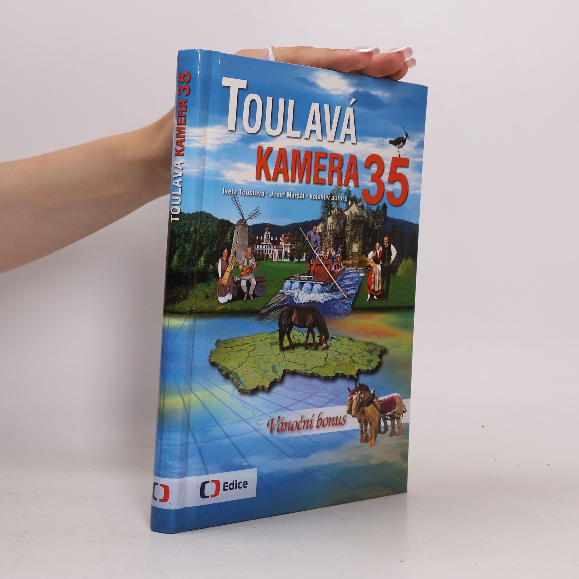 Toulavá kamera 35