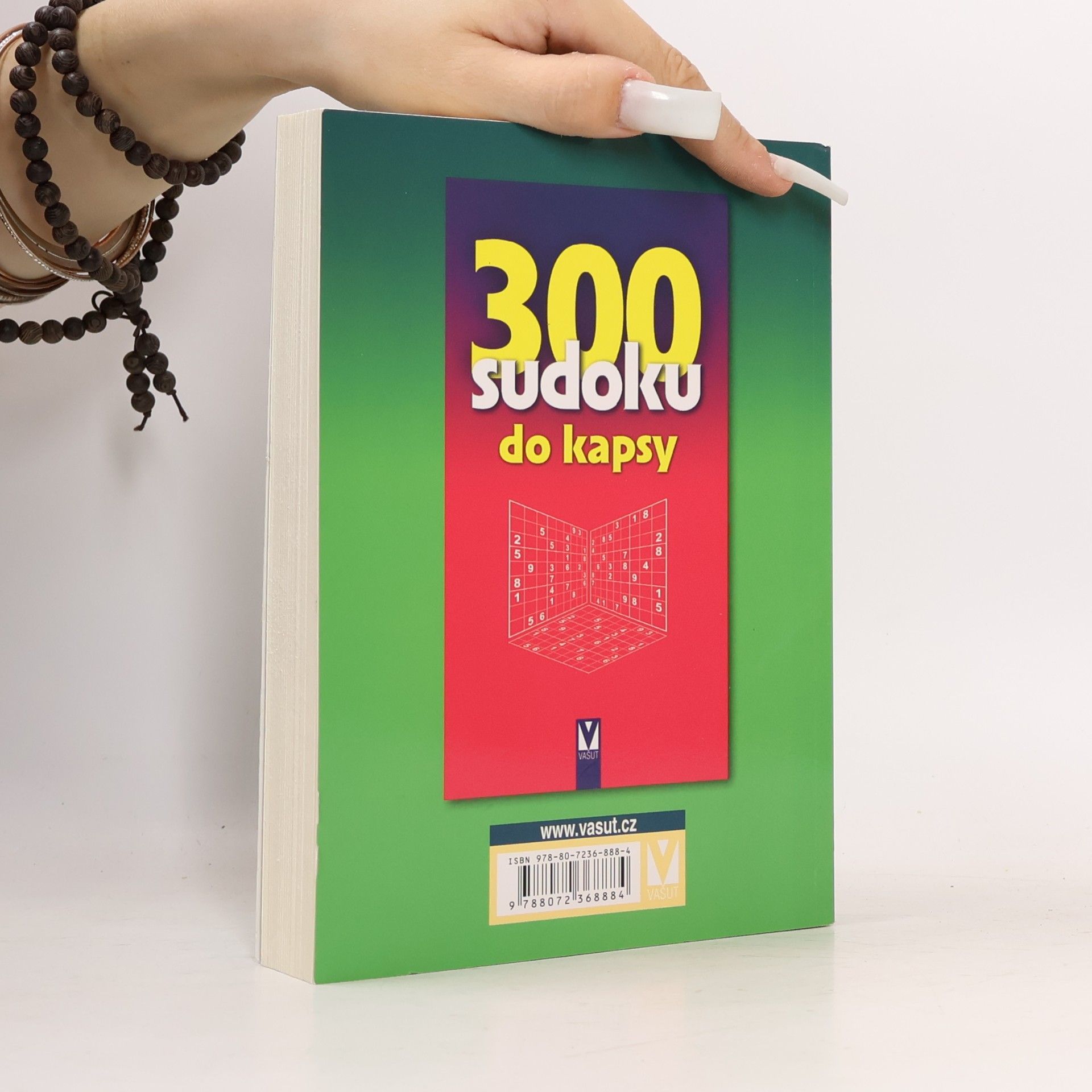 Autores varios 500 sudoku - 6 stupňů obtížnosti včetně 20 netradičních sudoku