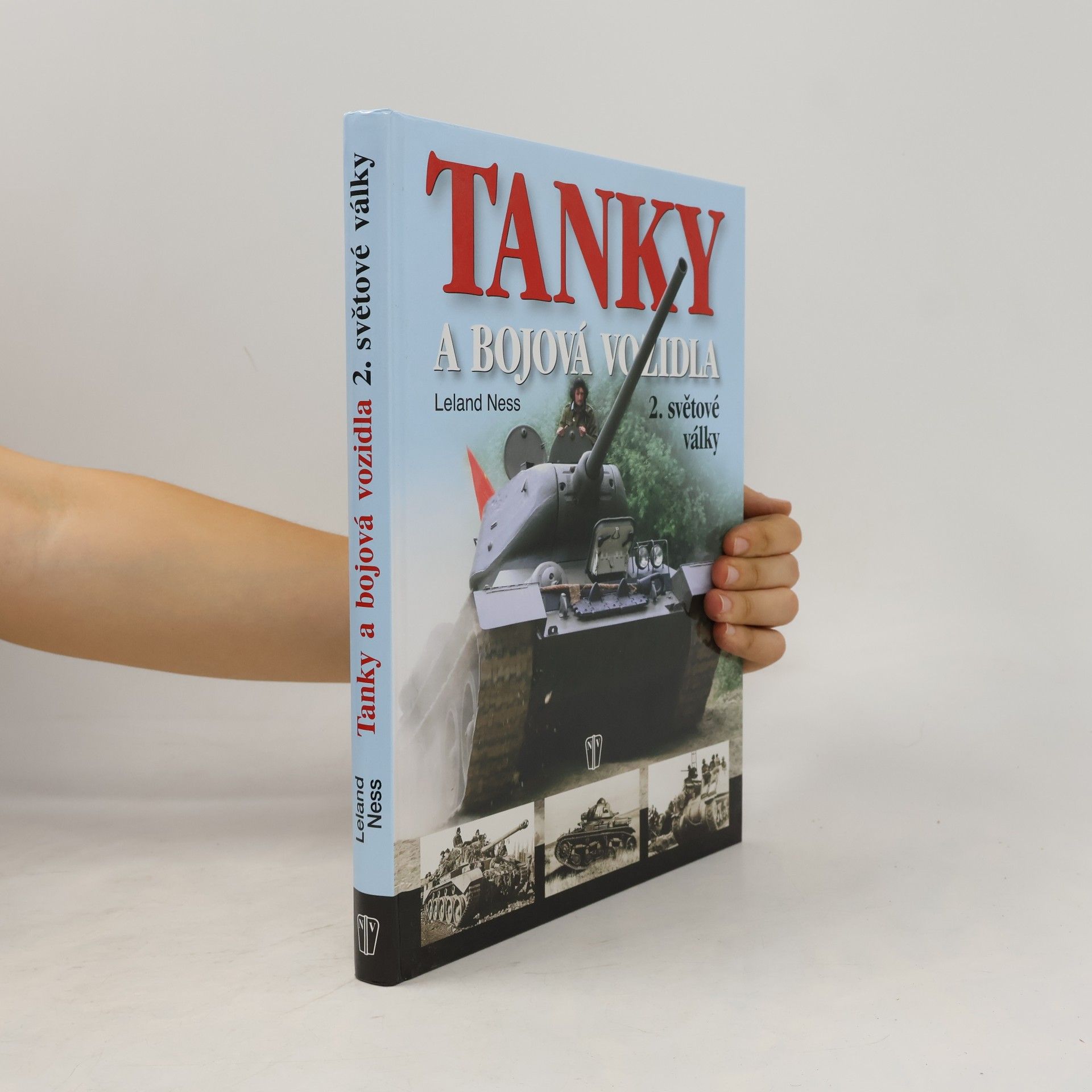 Leland S. Ness Tanky a bojová vozidla 2. světové války