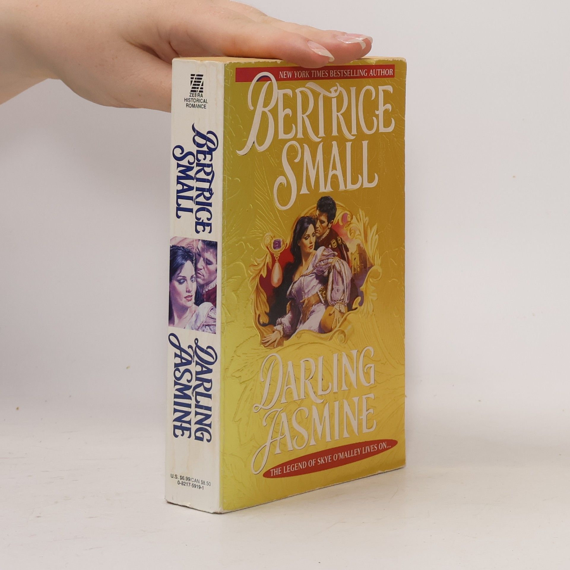 Bertrice Small Skye's Legacy - 1: Darling Jasmine