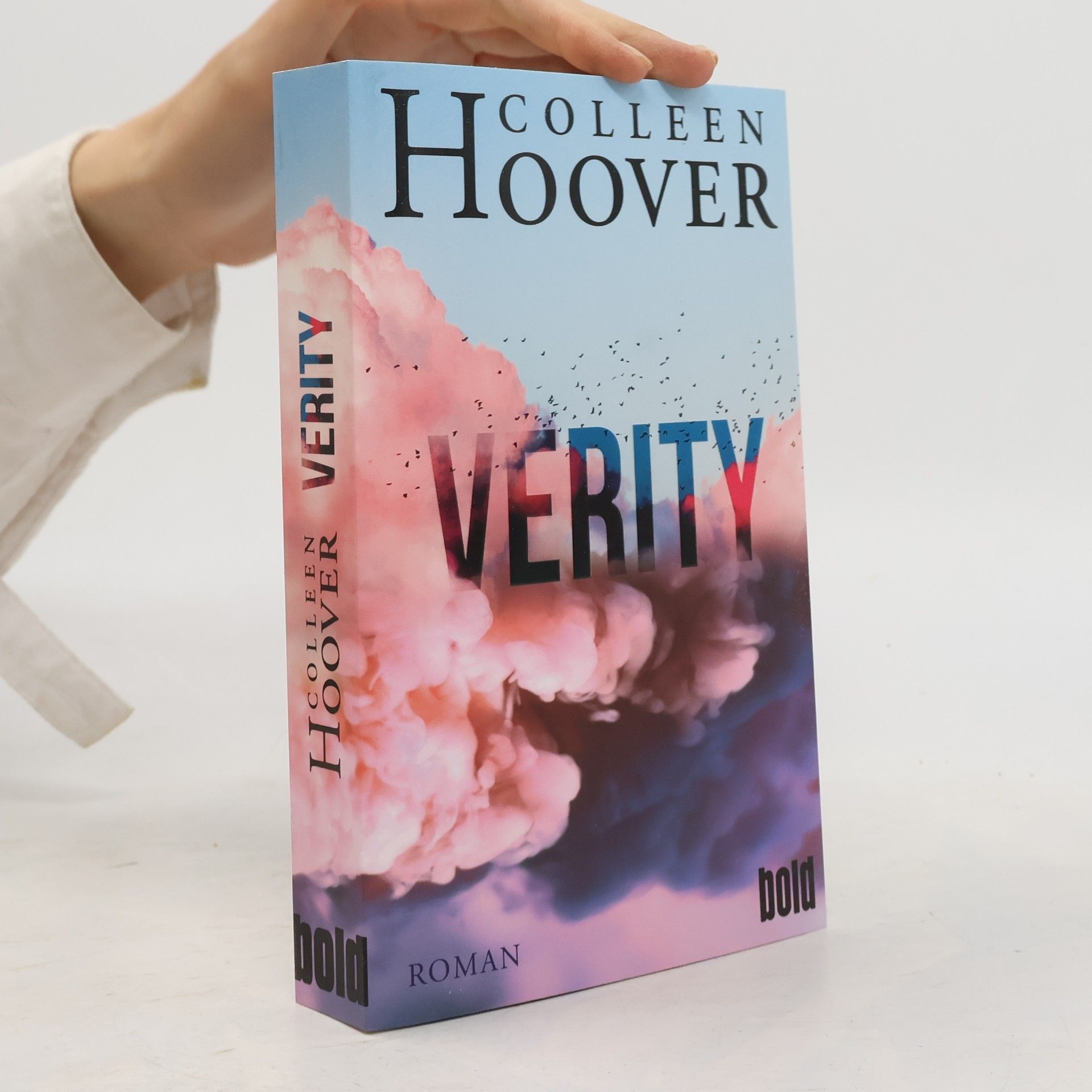 Colleen Hoover Verity