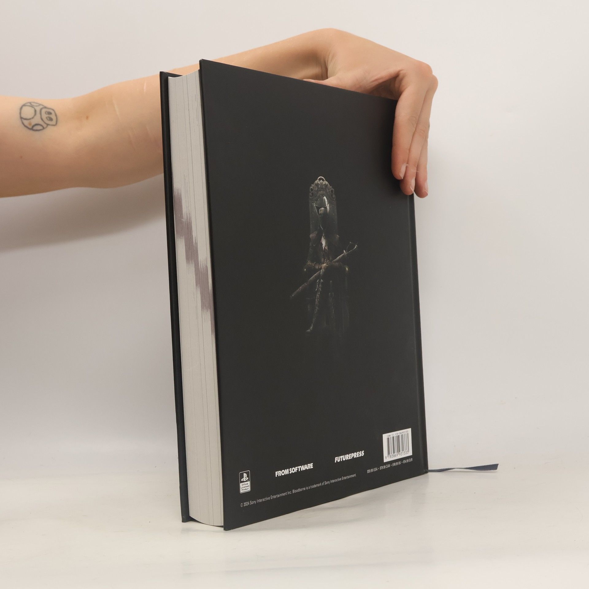 Future Press Bloodborne Complete Guide 25th Anniversary Edition