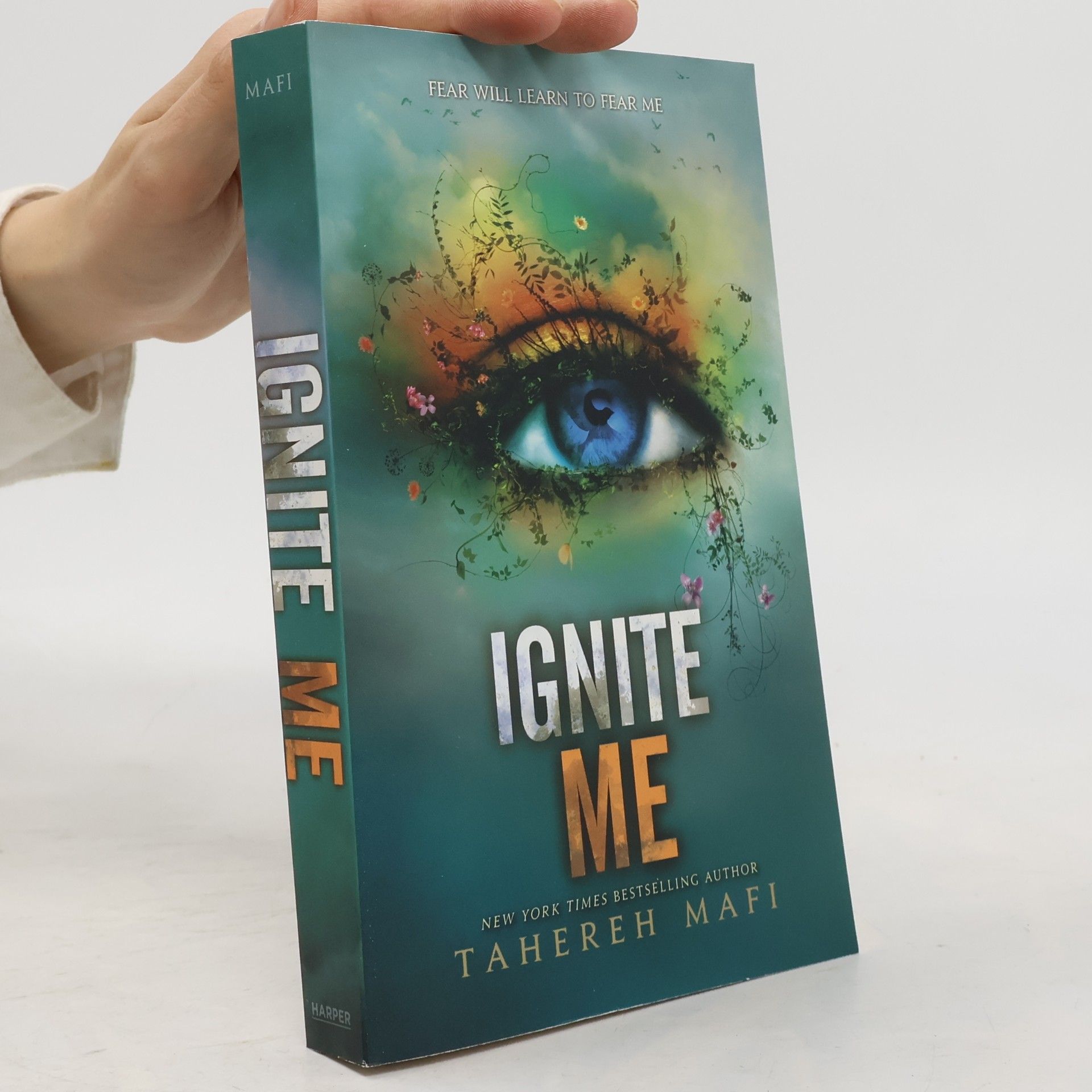 Тагере Мафі Ignite Me