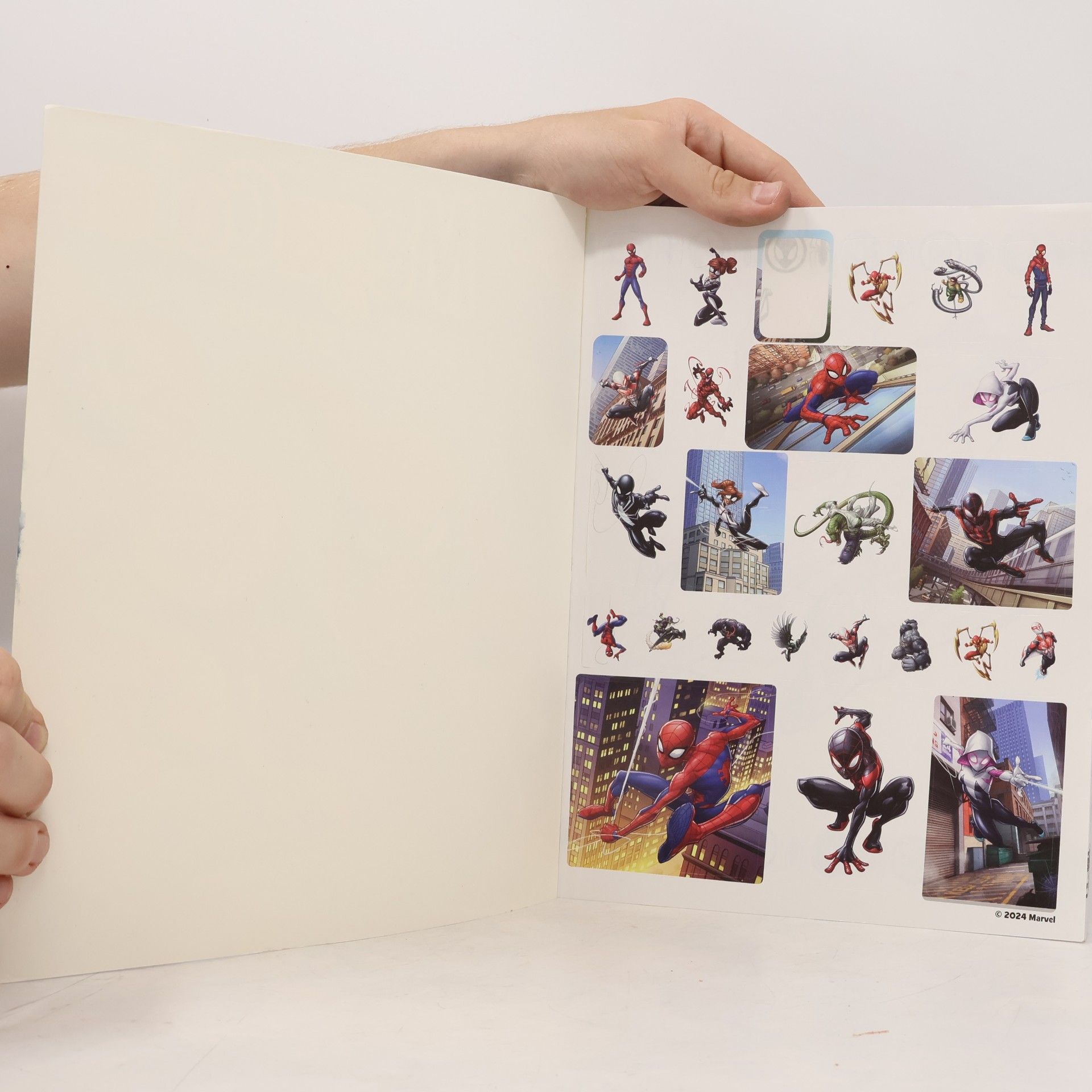 Marvel Spider-Man: MegaColor