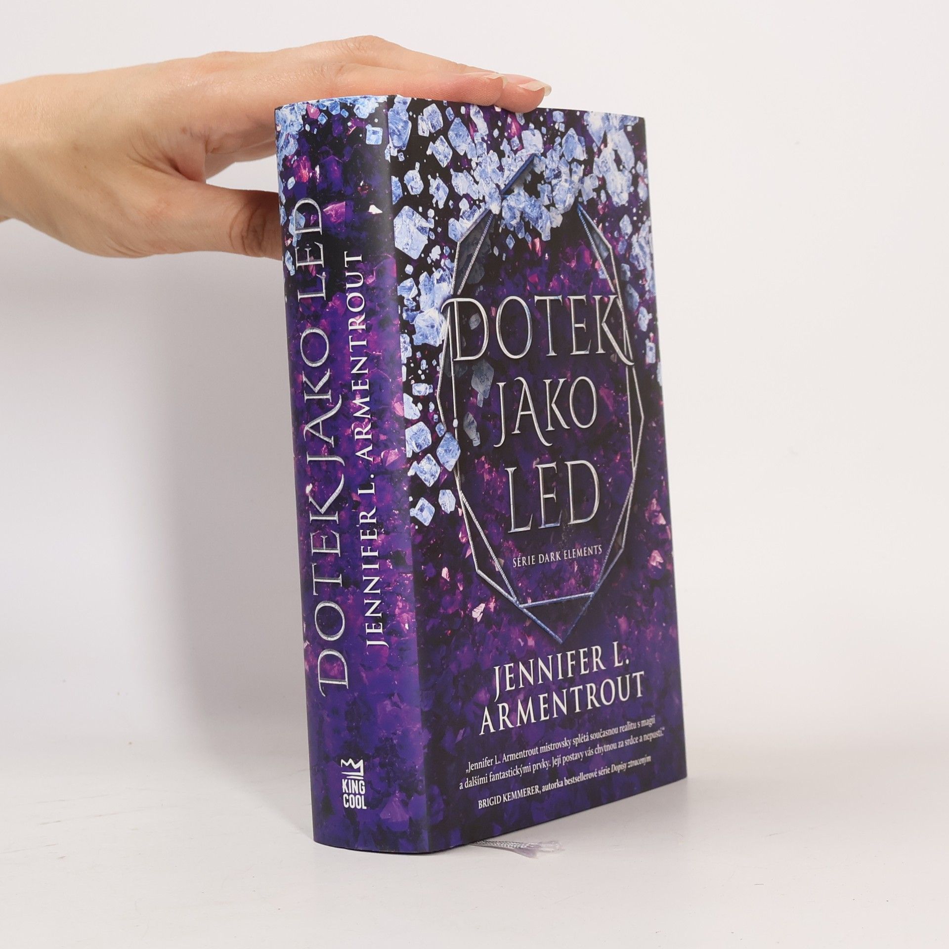 Jennifer Armentrout Dotek jako led