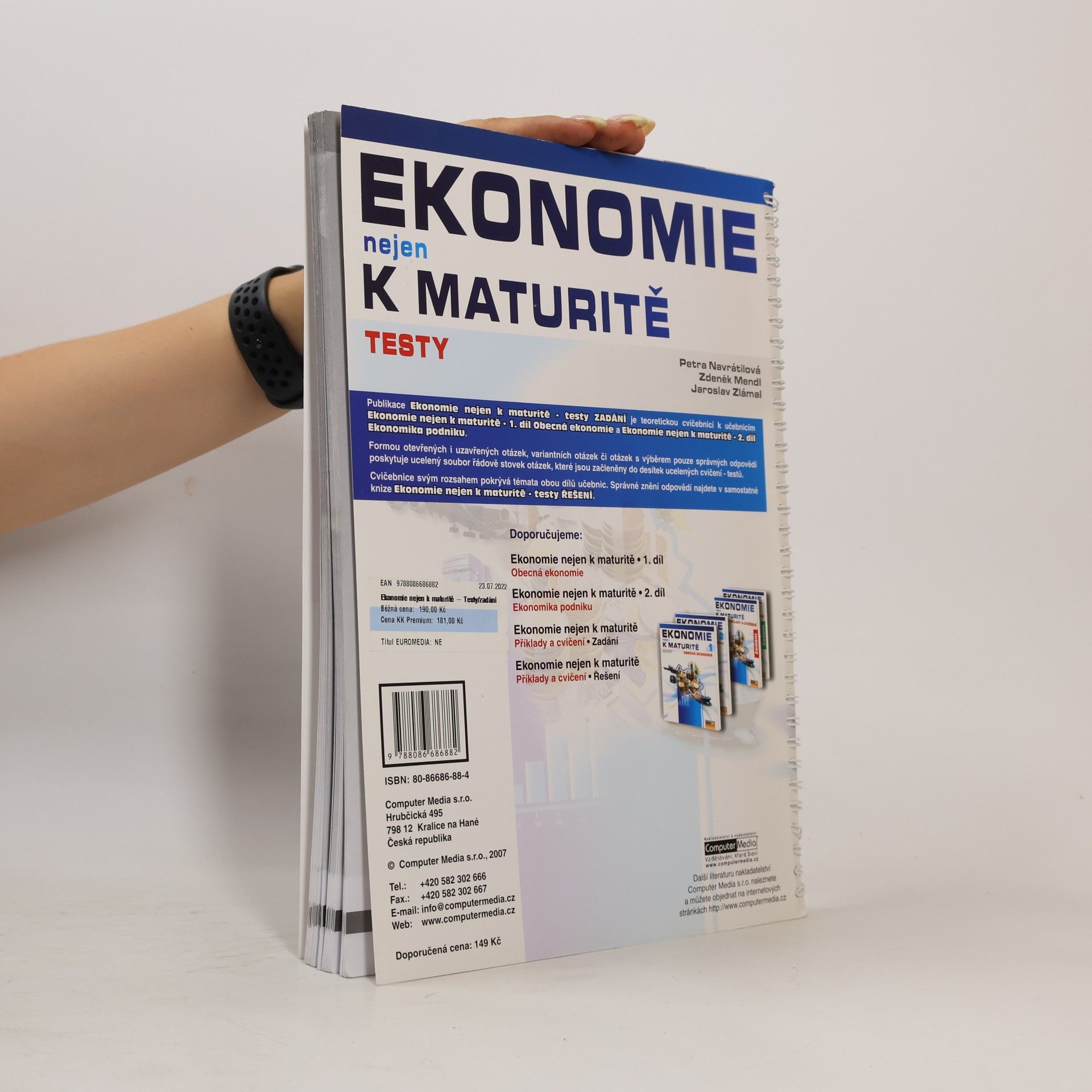 Petra Navrátilová Ekonomie (nejen) k maturitě. Testy. Zadání