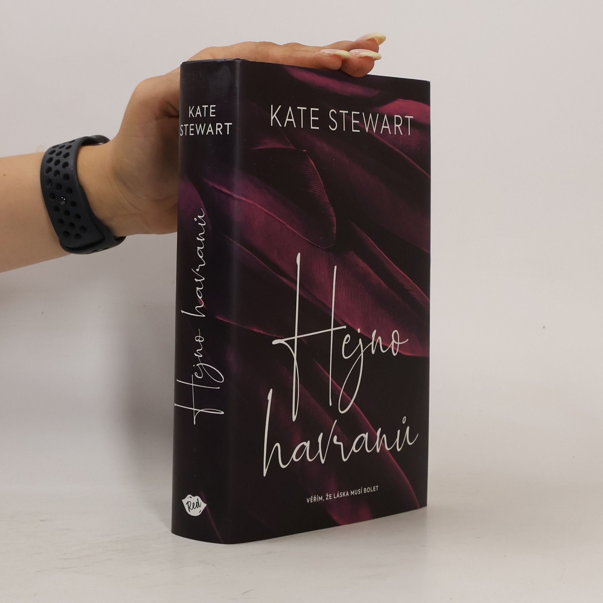 Kate Stewart Hejno havranů