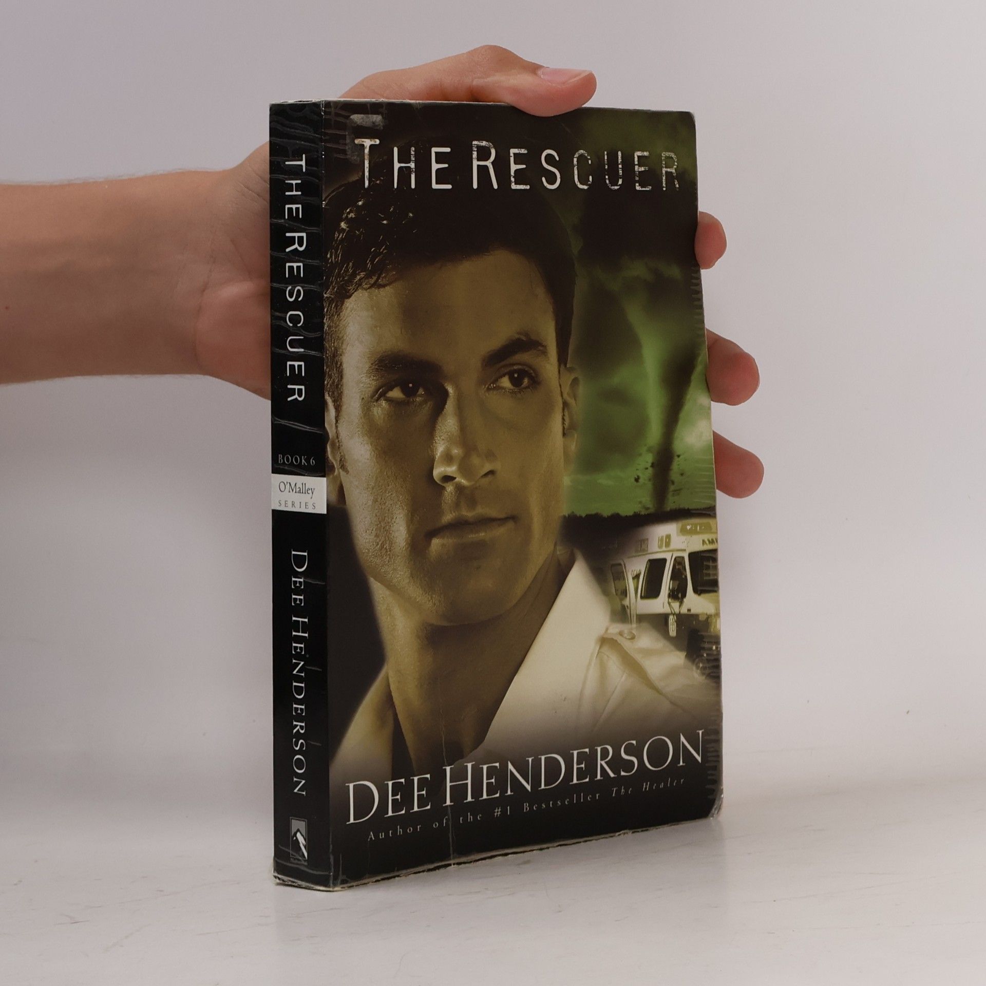 Dee Henderson O'Malley Series - 6: The Rescuer