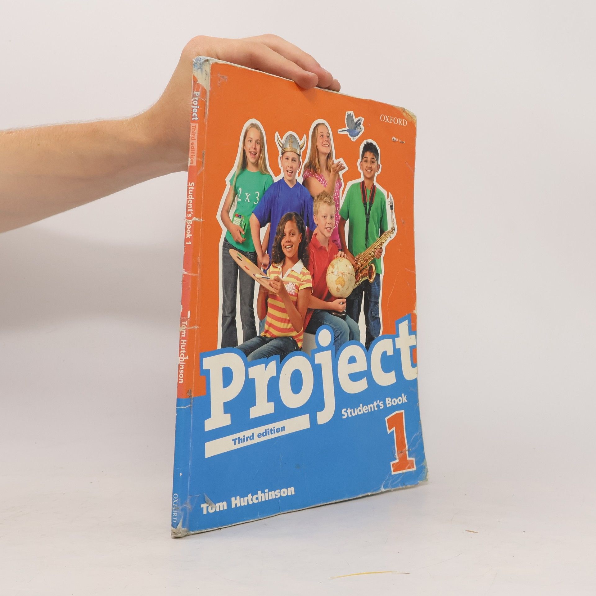 Tom Hutchinson Project 1. Student's book
