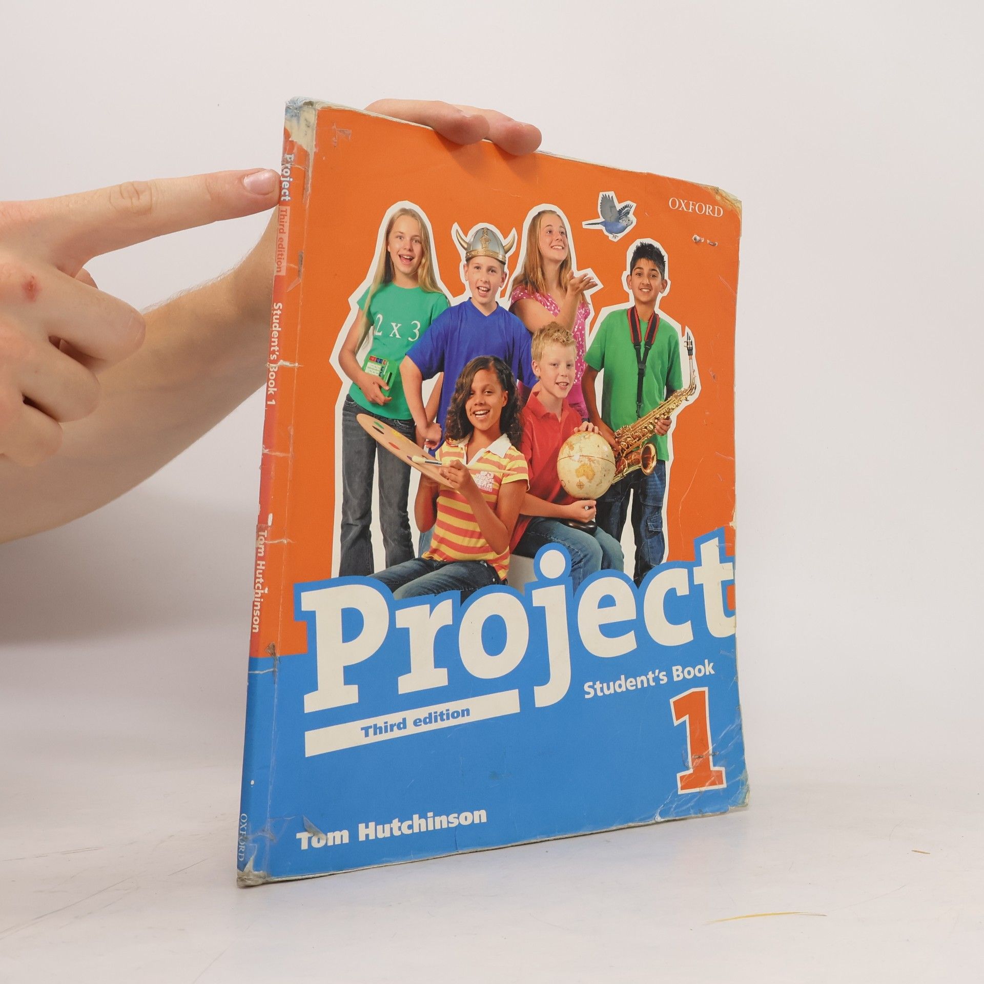 Tom Hutchinson Project 1. Student's book