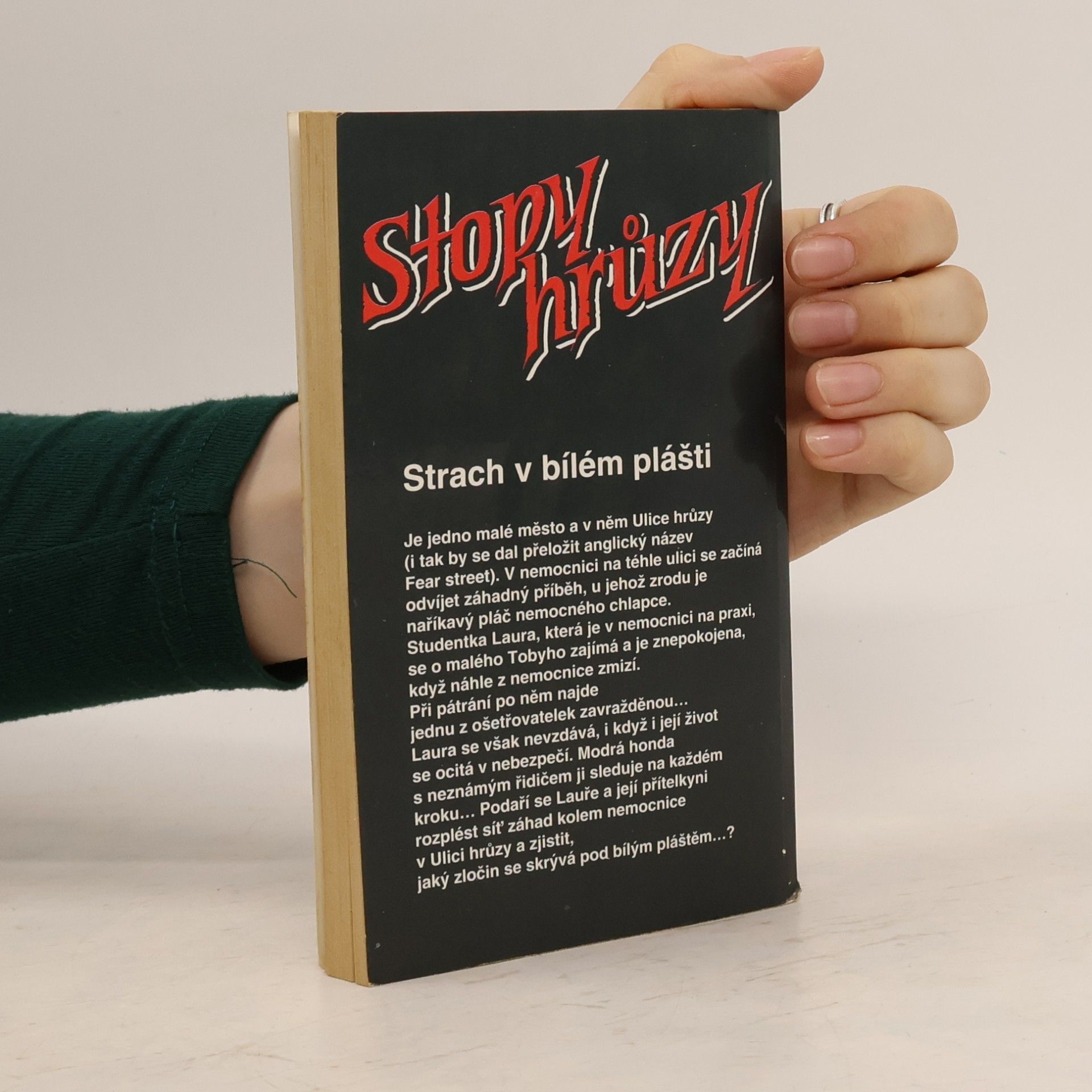 R. L. Stine Nůž. Stopy hrůzy 2