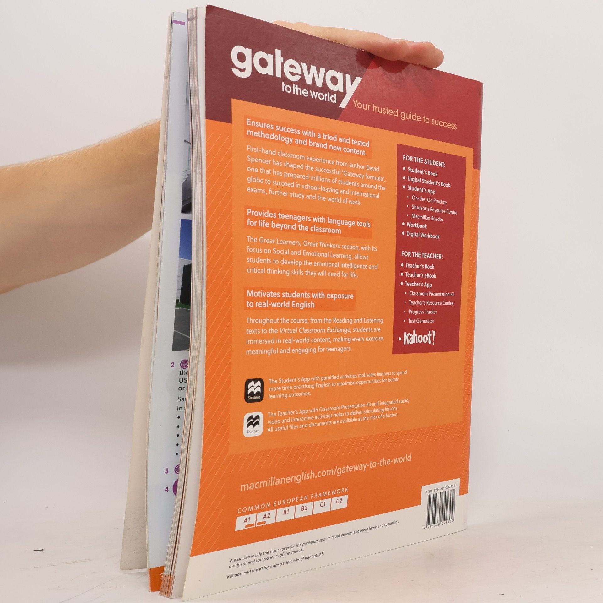David Spencer Gateway to the World A1+ Student's Book + Online