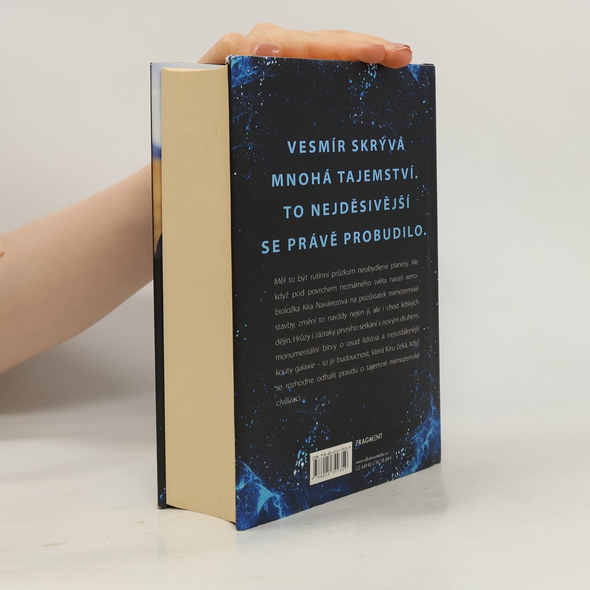 Christopher Paolini Spát v moři hvězd