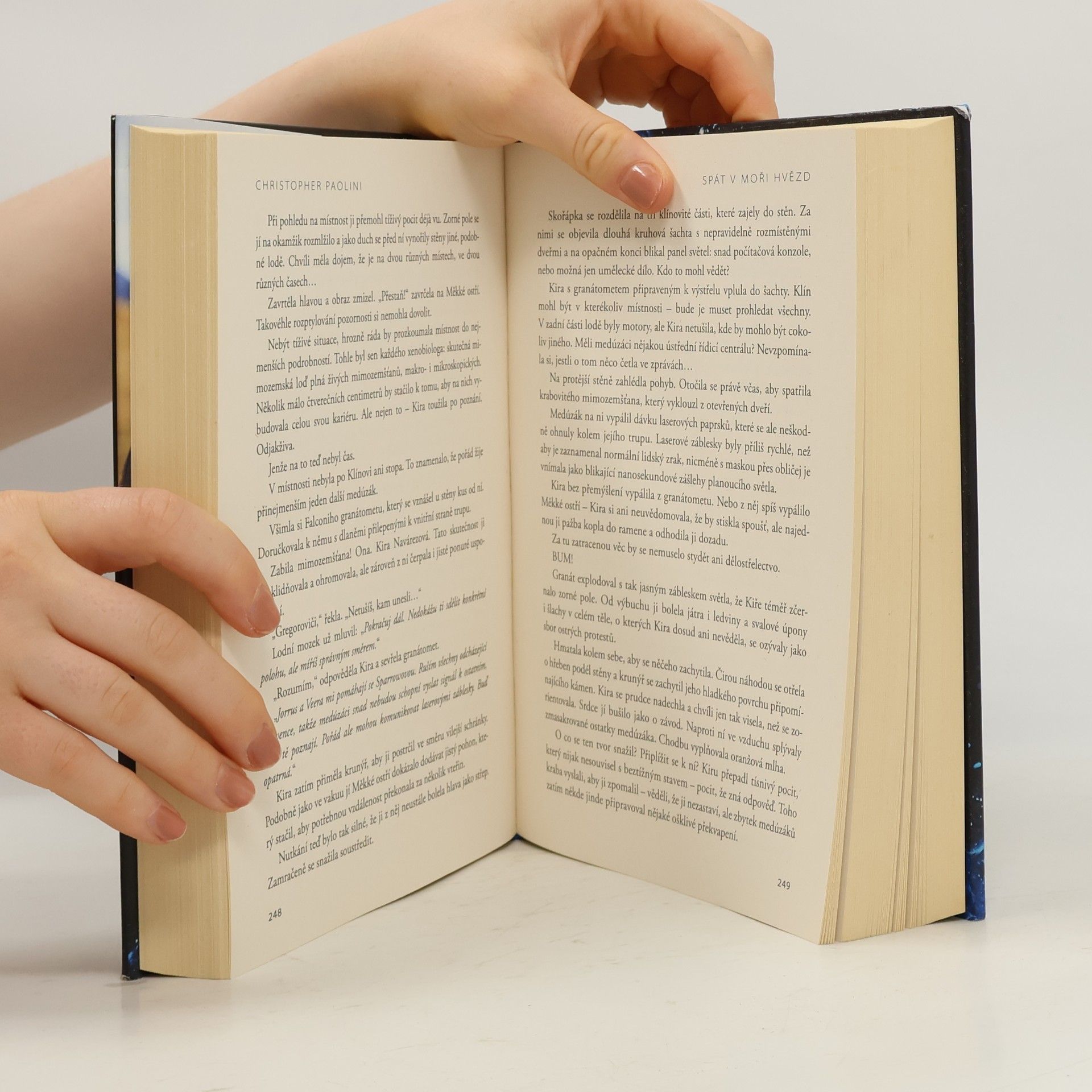 Christopher Paolini Spát v moři hvězd