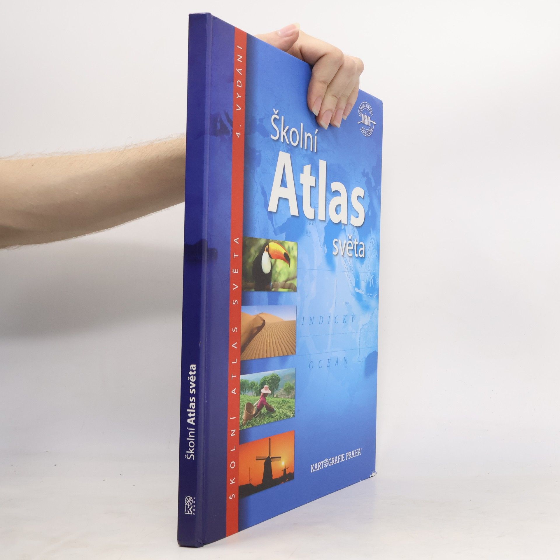 Autorenkollektiv Školní atlas světa