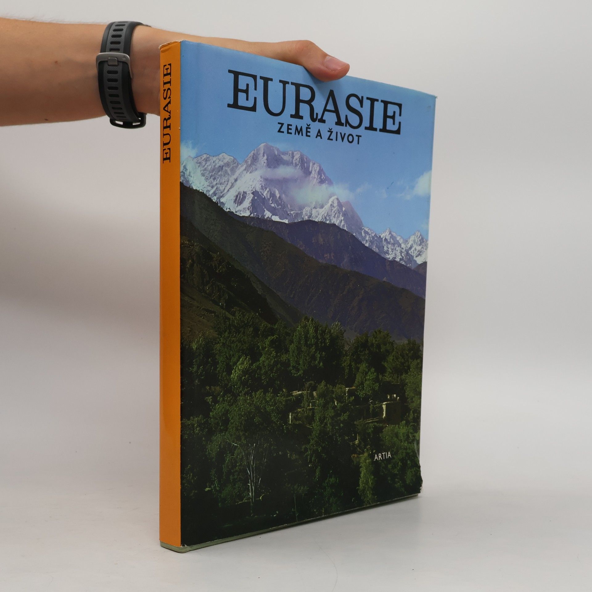 Autores varios Eurasie. Země a život