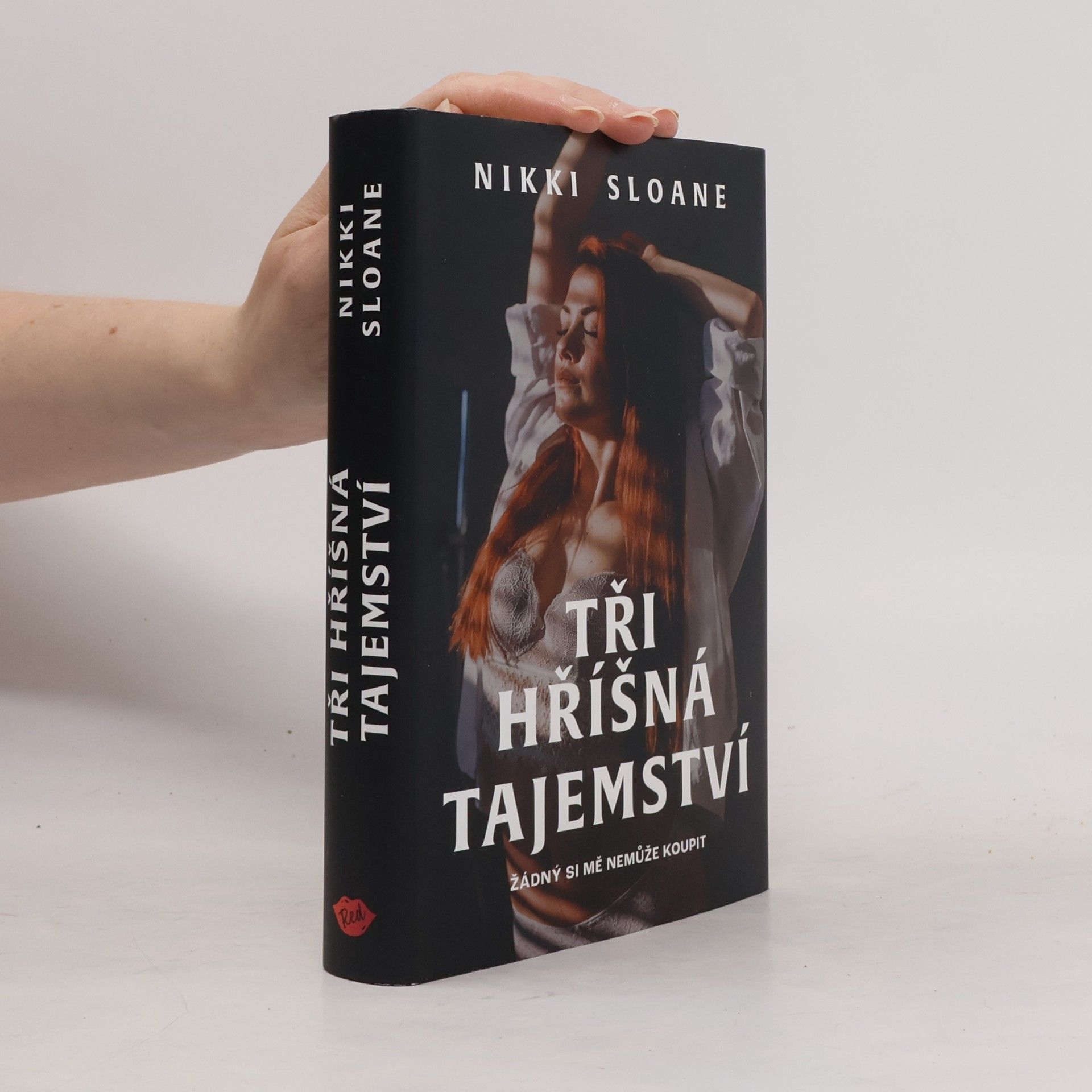 Nikki Sloane Tři hříšná tajemství