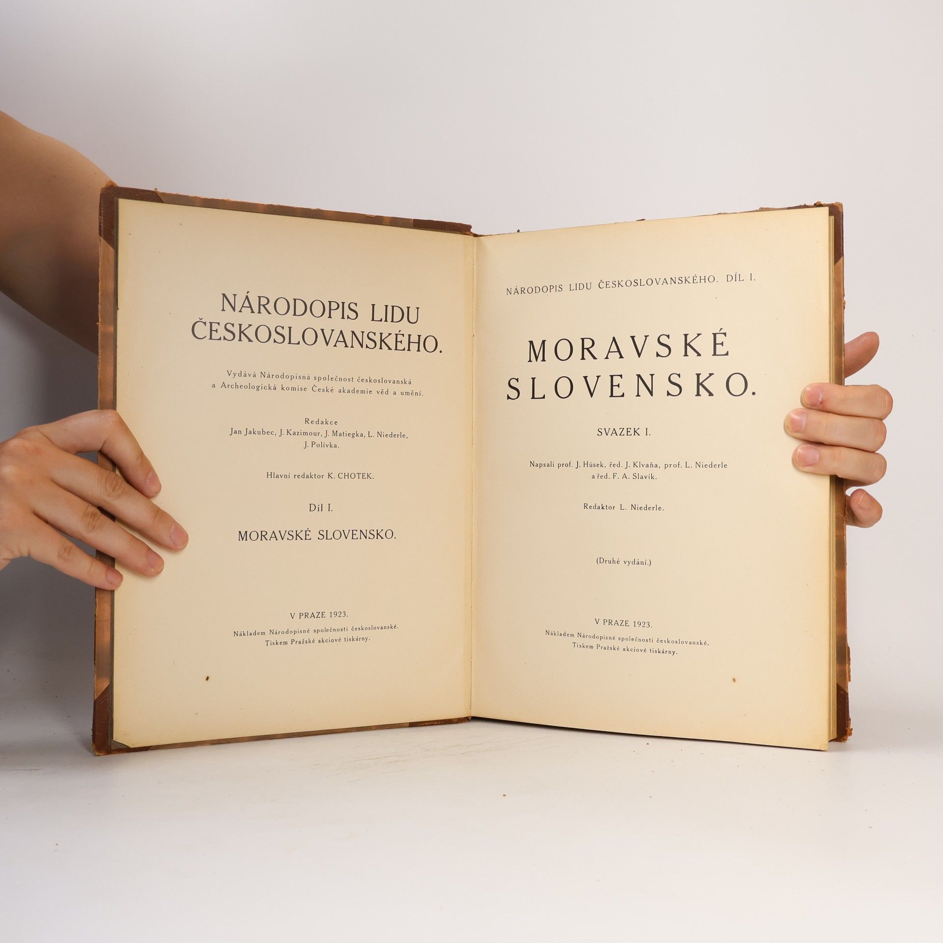 Jan Húsek Národopis lidu Českoslovanského. Moravské Slovensko. Svazek I.