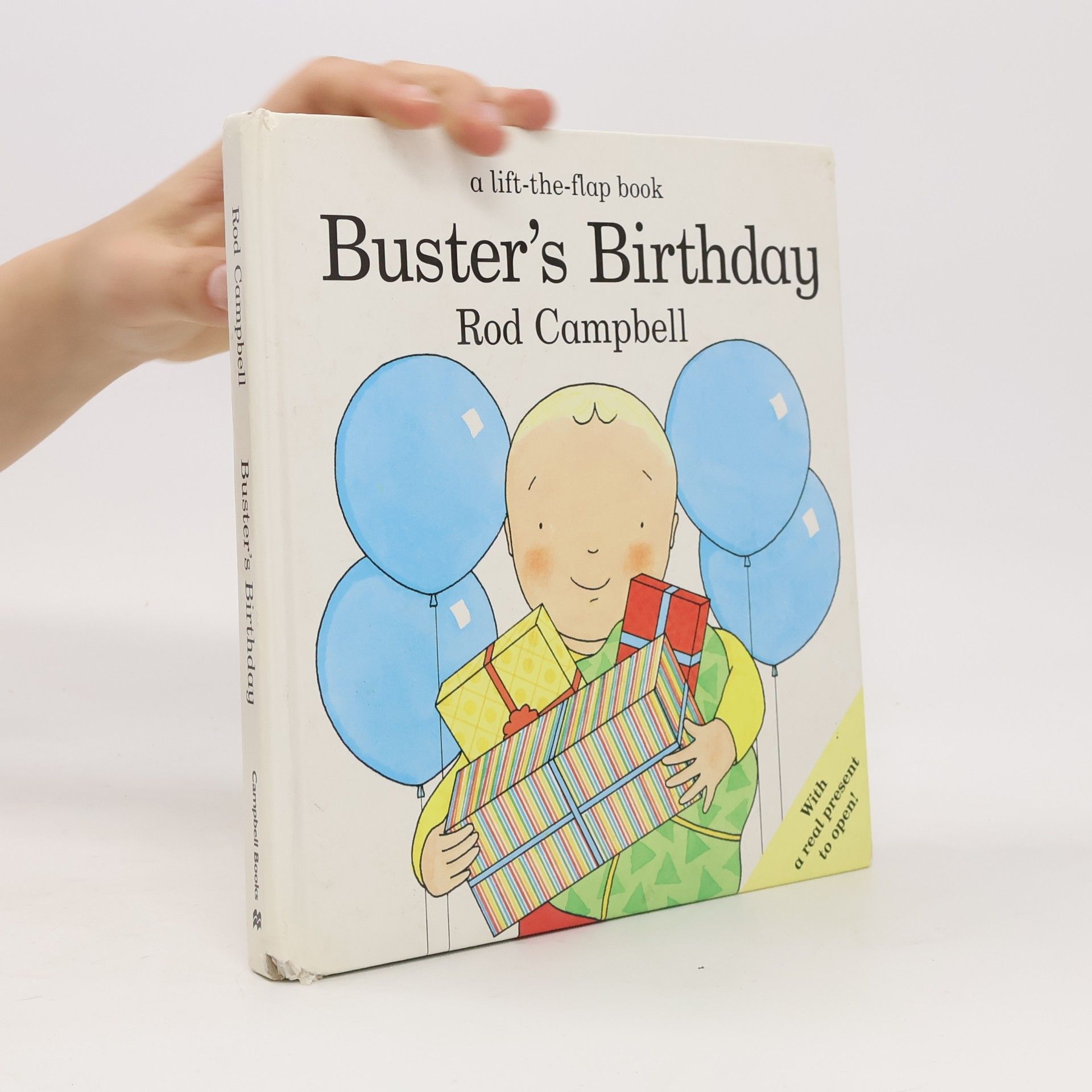 Rod Campbell Buster's Birthday: A Lift-the-Flap Book - With a Real Present to Open!