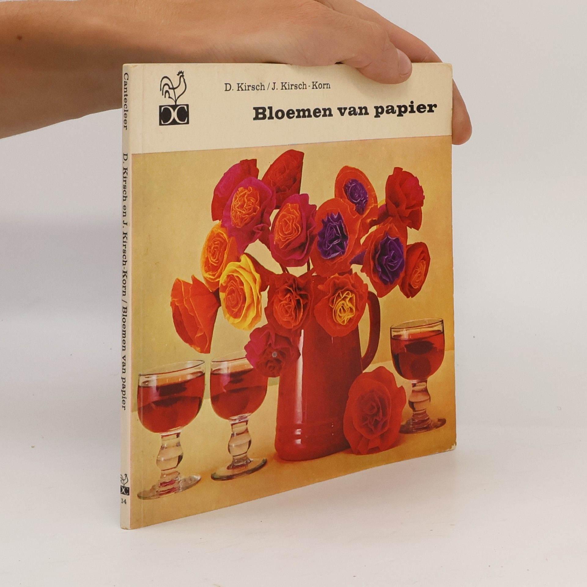 Jutta Kirsch-Korn Bloemen van papier