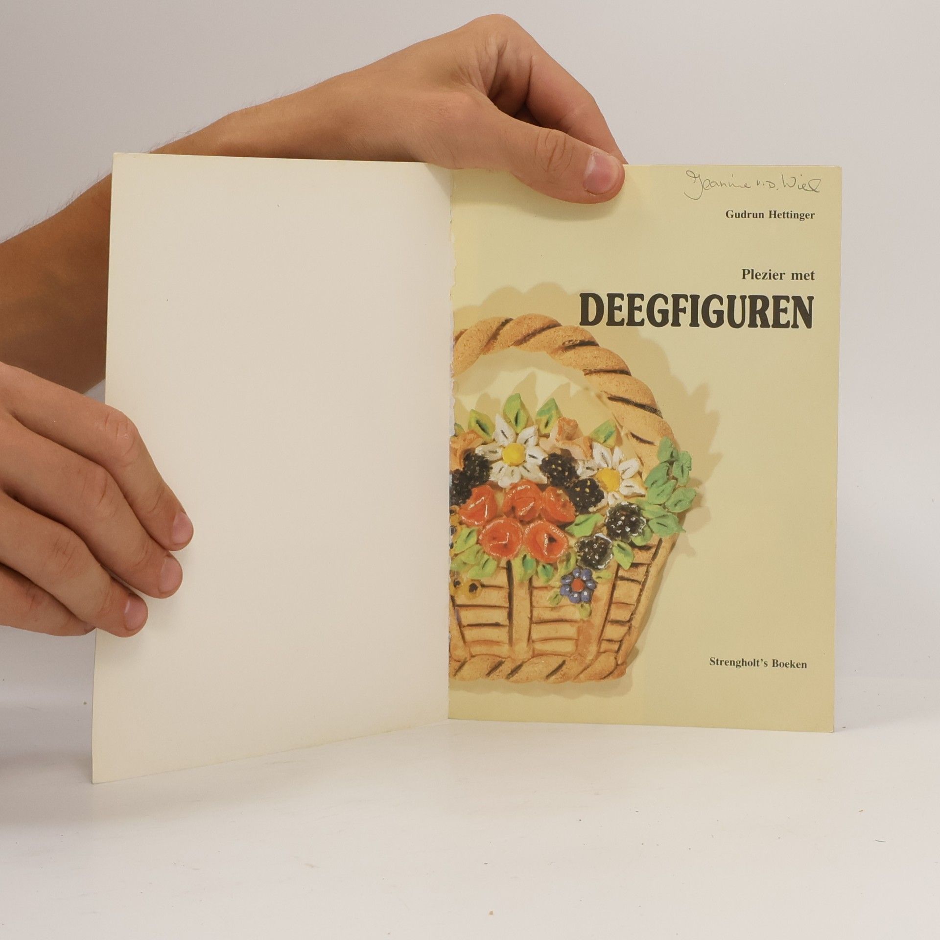 Gudrun Hettinger Plezier met deegfiguren