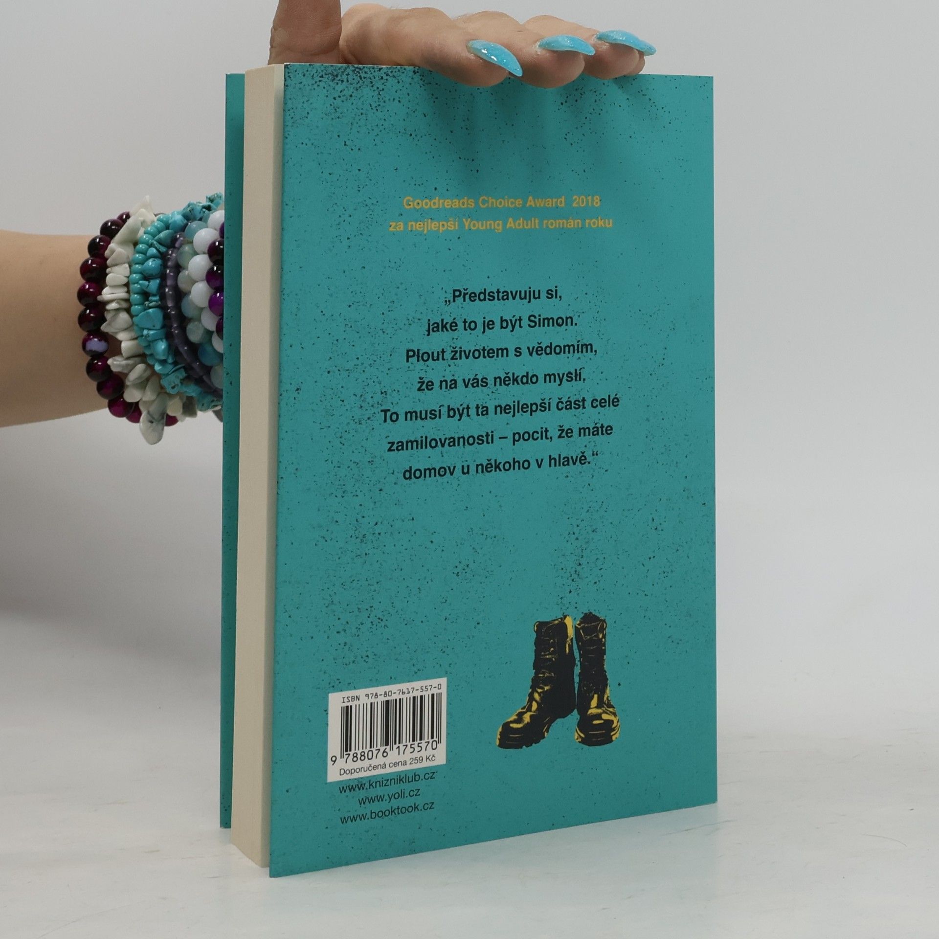 Becky Albertalli Holka mimo rytmus