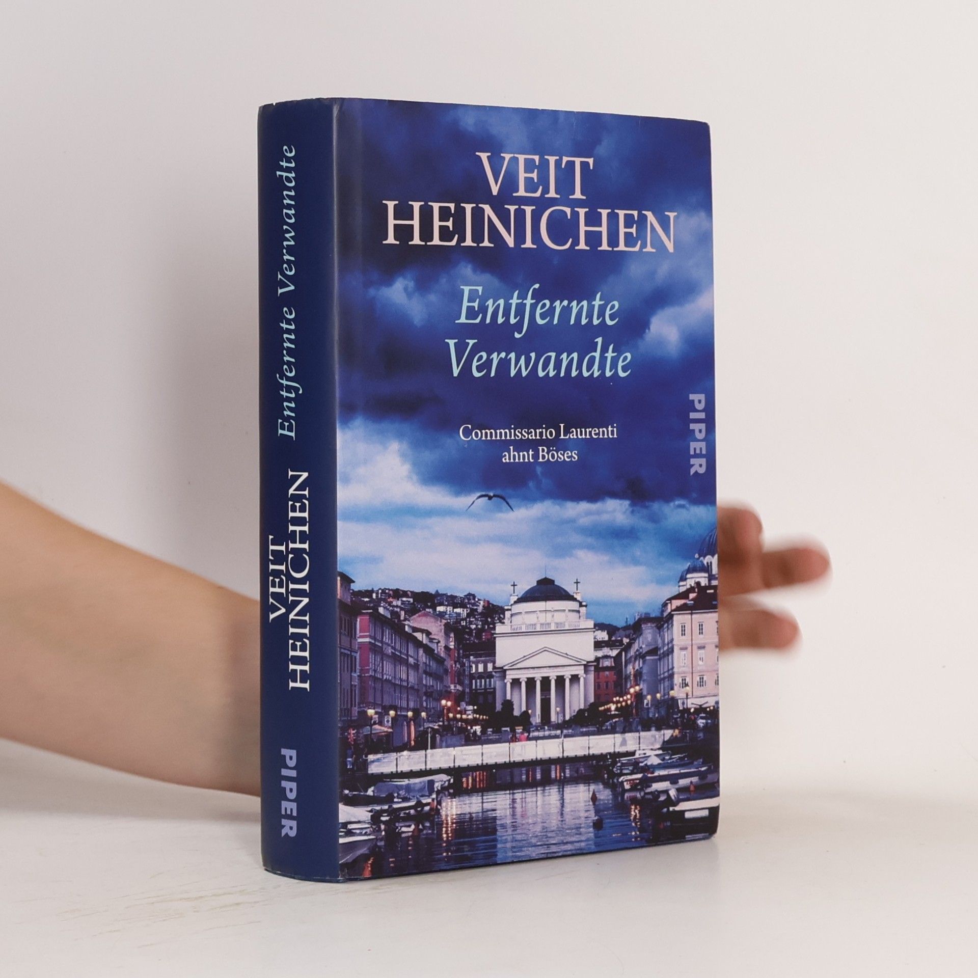 Veit Heinichen Entfernte Verwandte