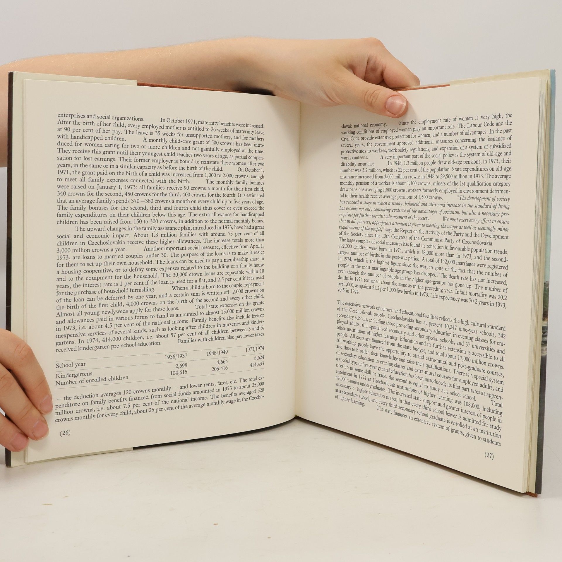 Various authors Чехословакия сегодня. Tschechoslowakei heute. Czechoslovakia Today. La Tchécoslovaquie d'aujourd'hui