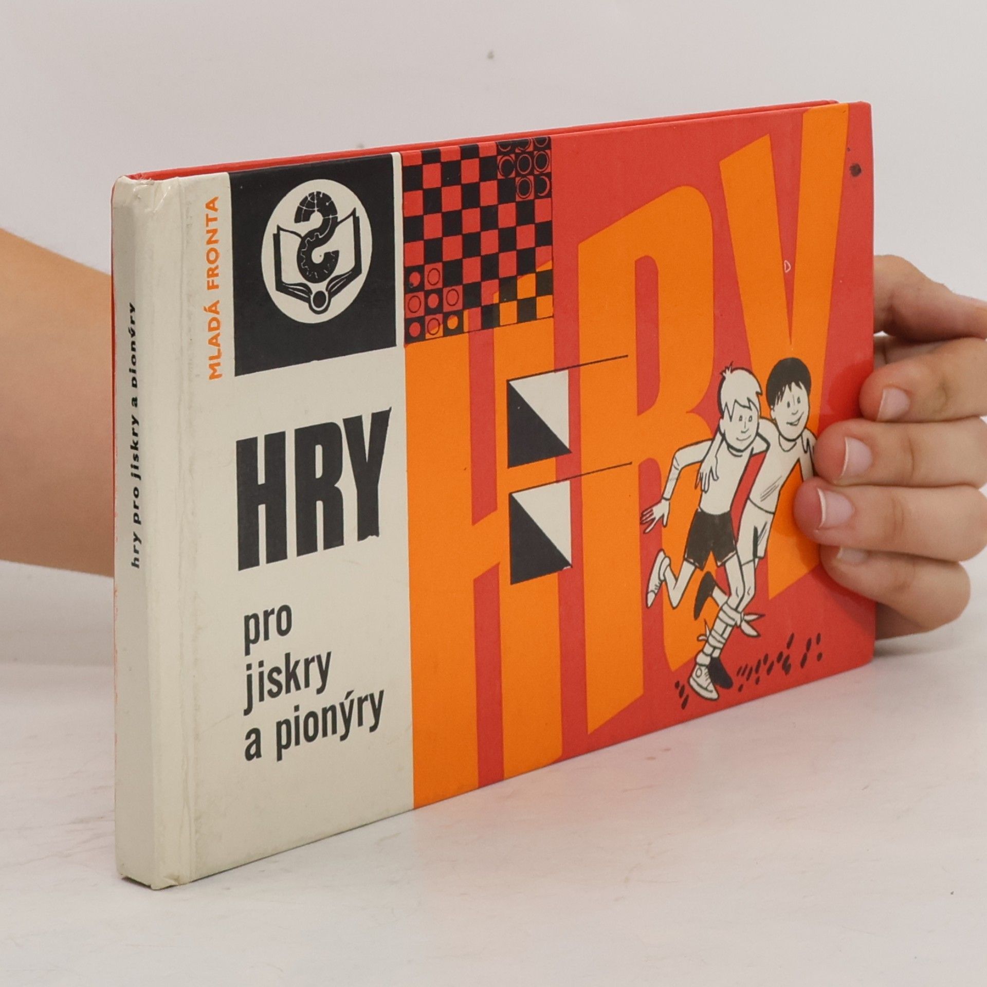 Otto Čmolík Hry pro jiskry a pionýry