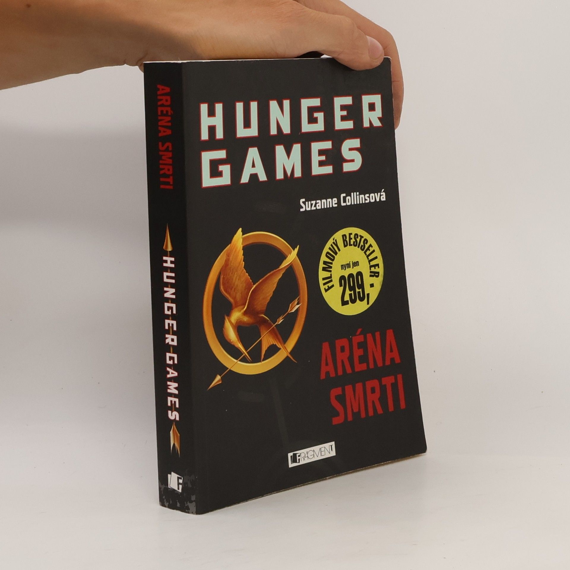 Suzanne Collins Hunger Games. Aréna smrti