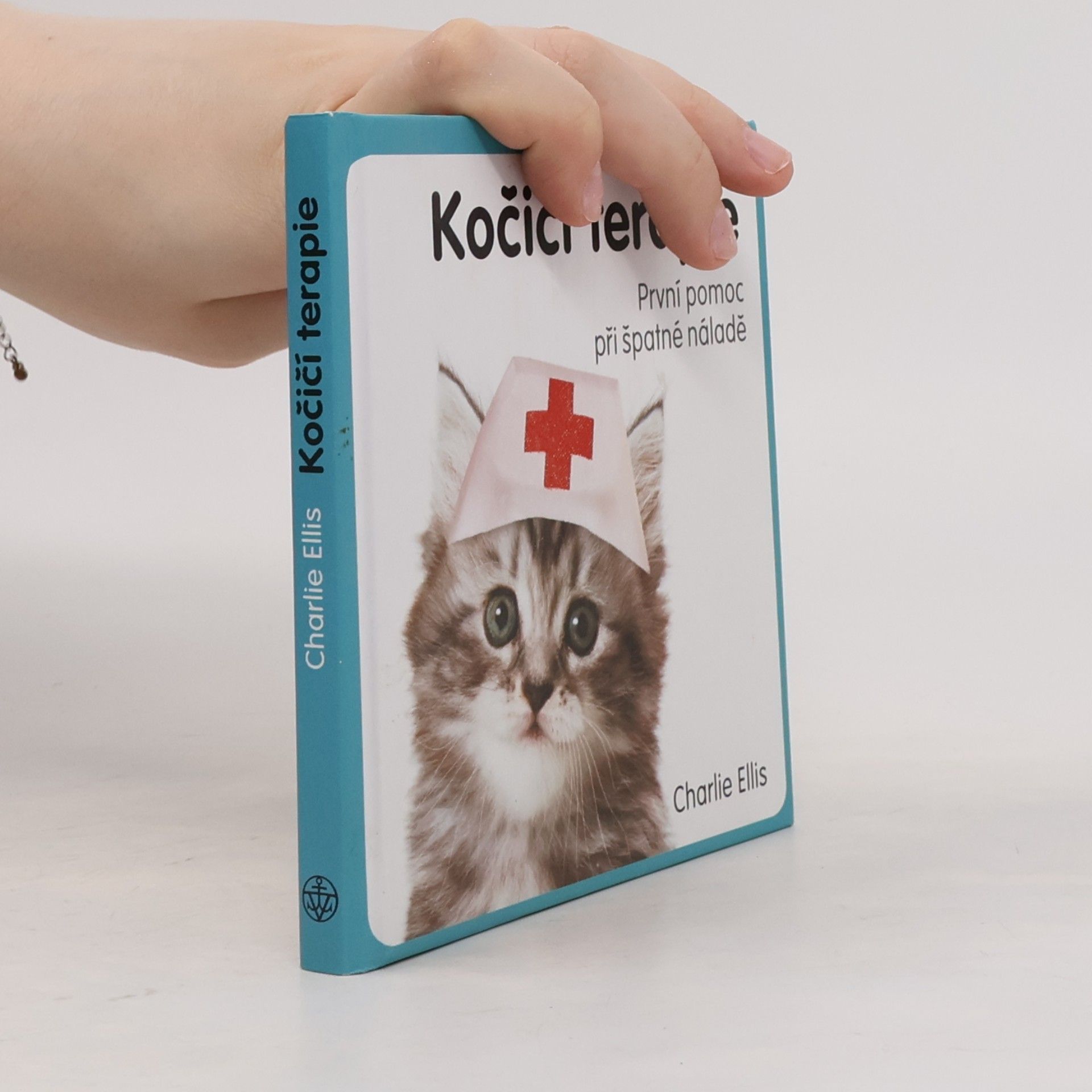 Charlie Ellis Kočičí terapie: První pomoc