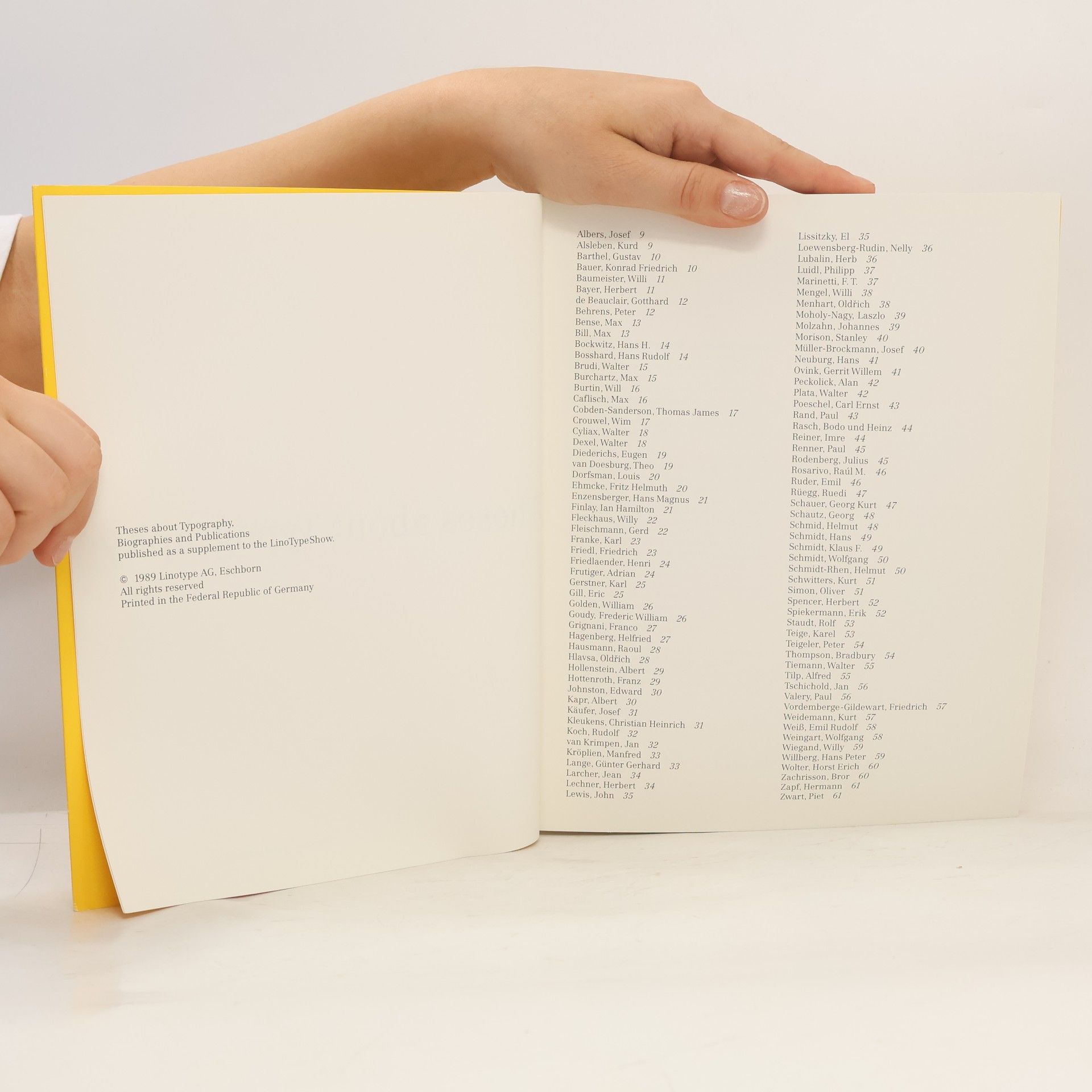 AA.VV. Theses about Typography