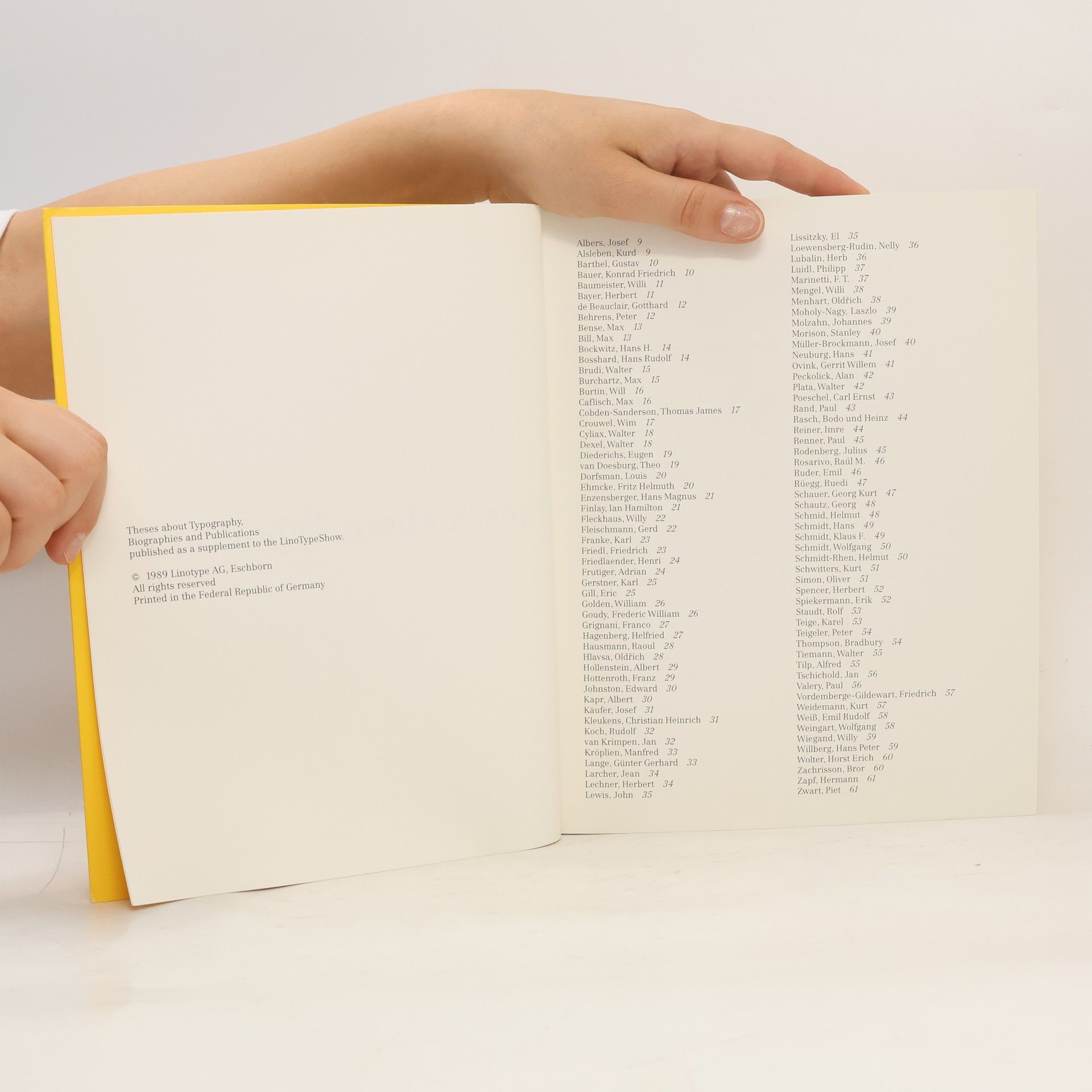 AA.VV. Theses about Typography