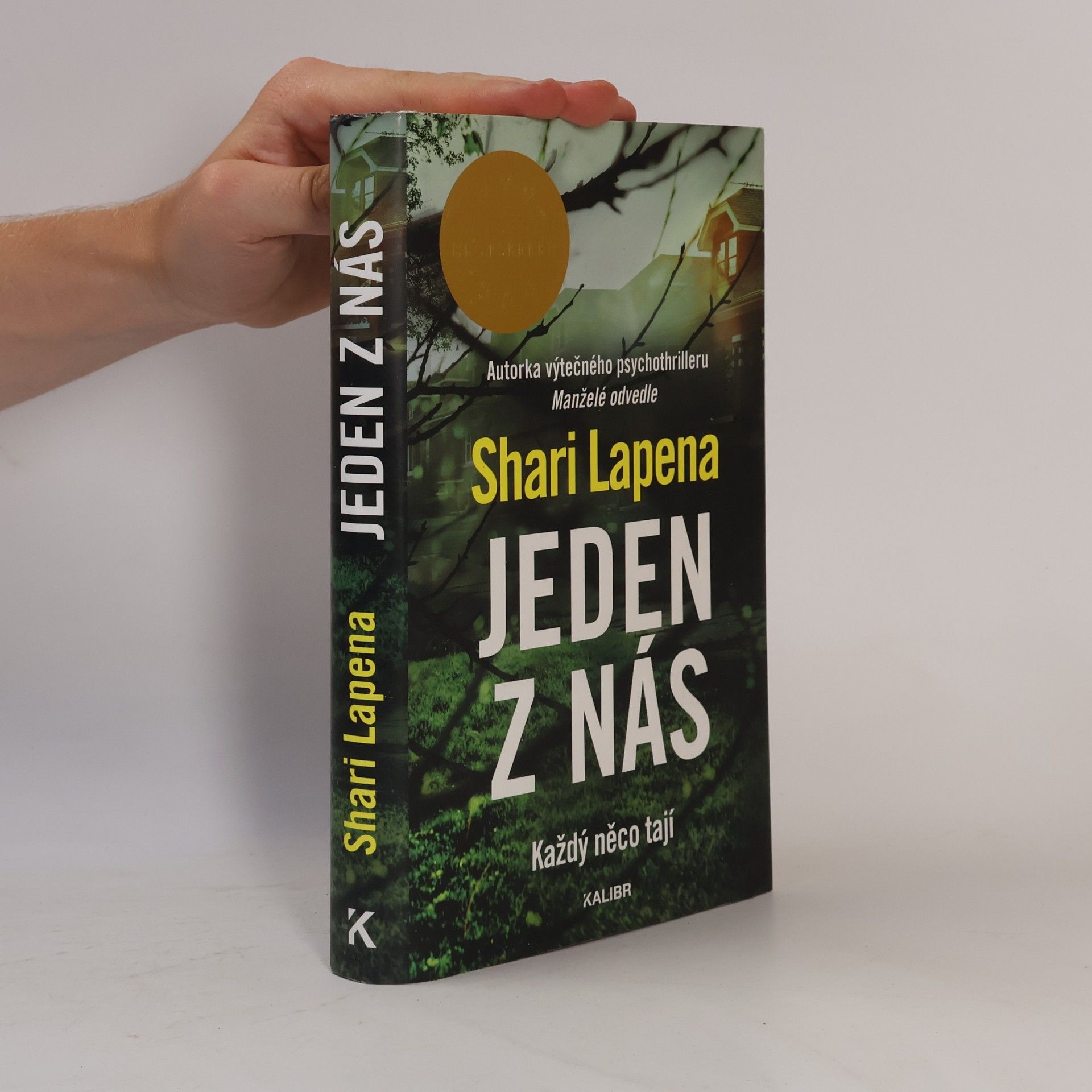 Shari Lapena Jeden z nás