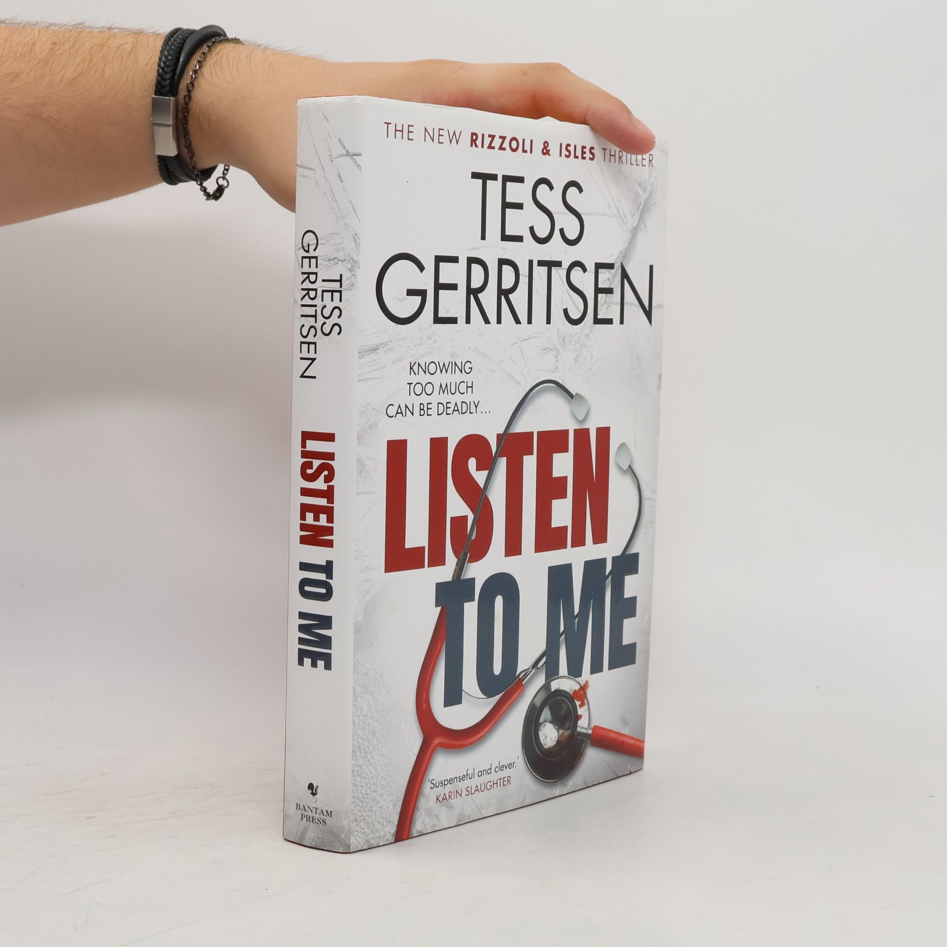 Tess Gerritsen Listen To Me